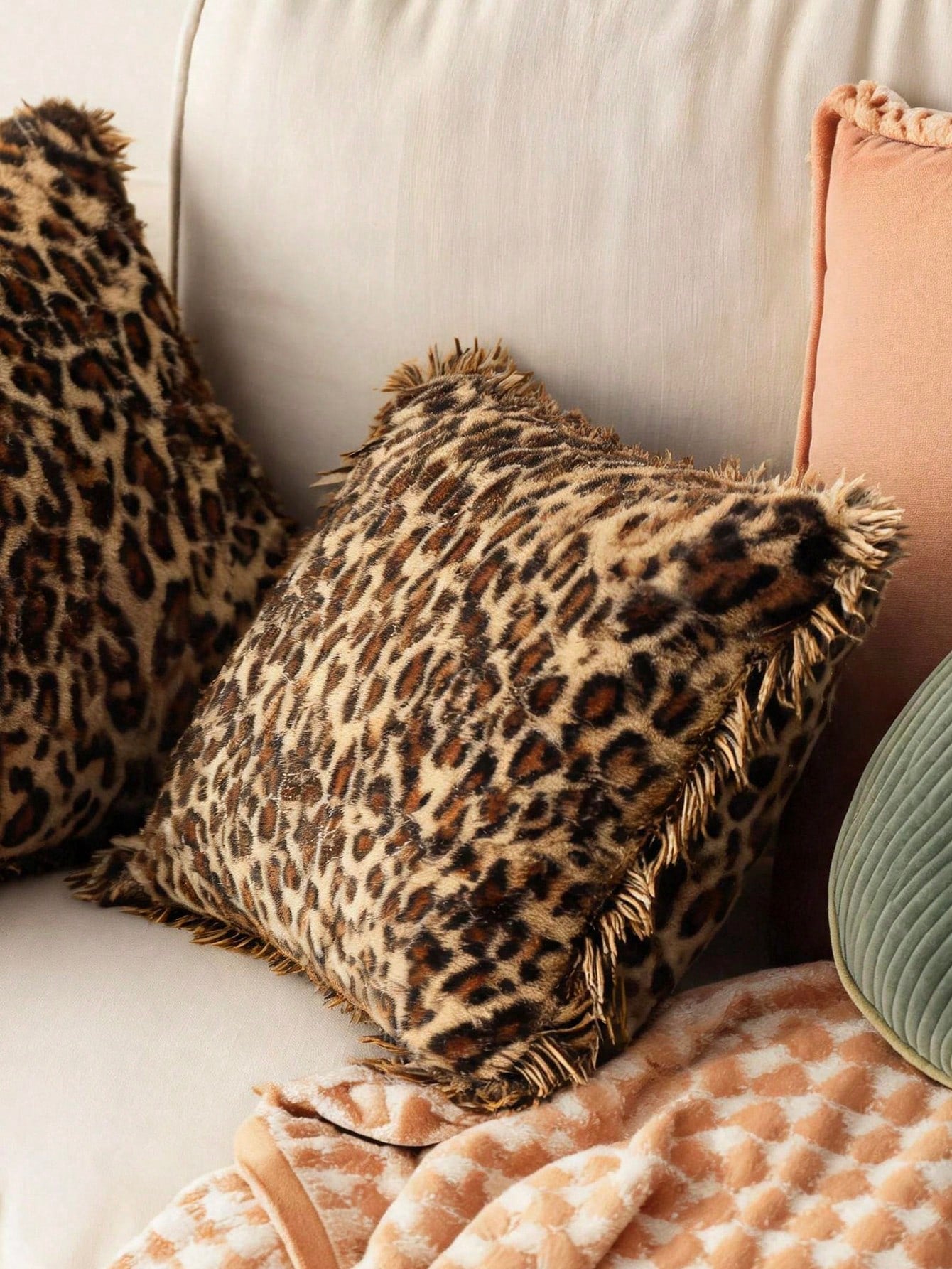 1pc Coffee Brown Leopard Pattern Fuzzy Plush Cushion Cover Without Filler, Modern Flannelette Decorative Throw Pillowcases Zipper Closure For Home, For Sofa, Living Room