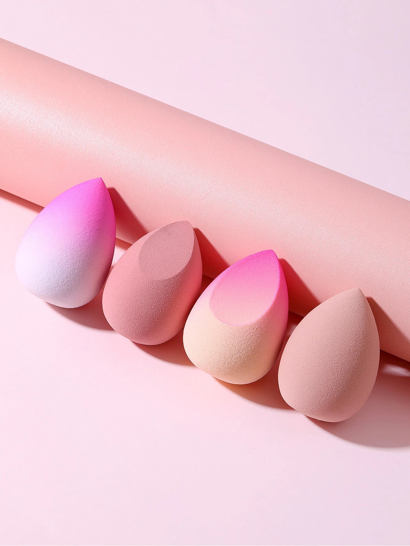 4pcs Egg-Shaped Makeup Sponge Set, Wet & Dry Use, Suitable For Foundation, Concealer, Loose Powder, Portable Bedroom Vanity Travel Essential, Women's Christmas Holiday Gift, Affordable Makeup Accessor