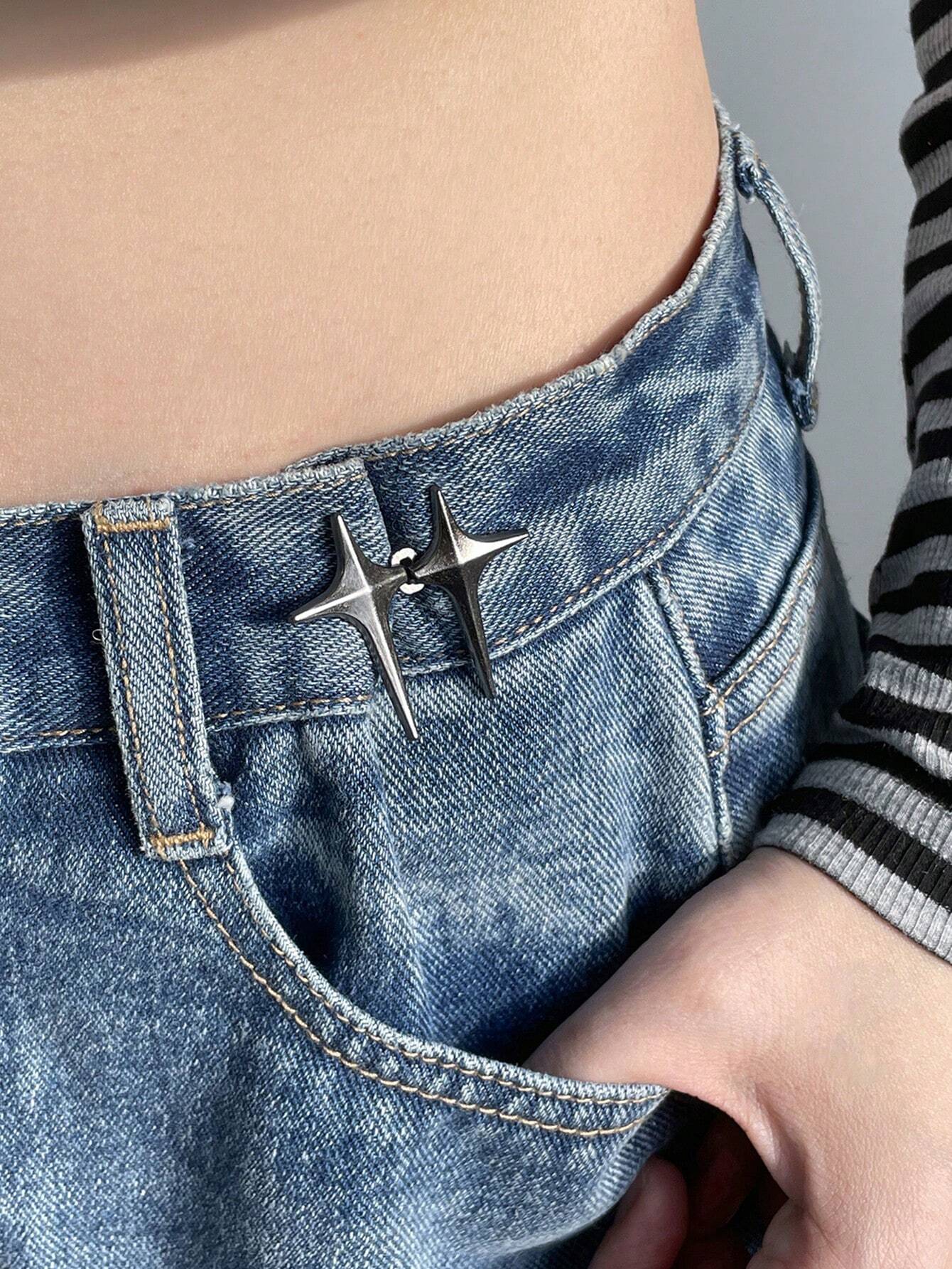 DAZY Silver Star Shaped Button
