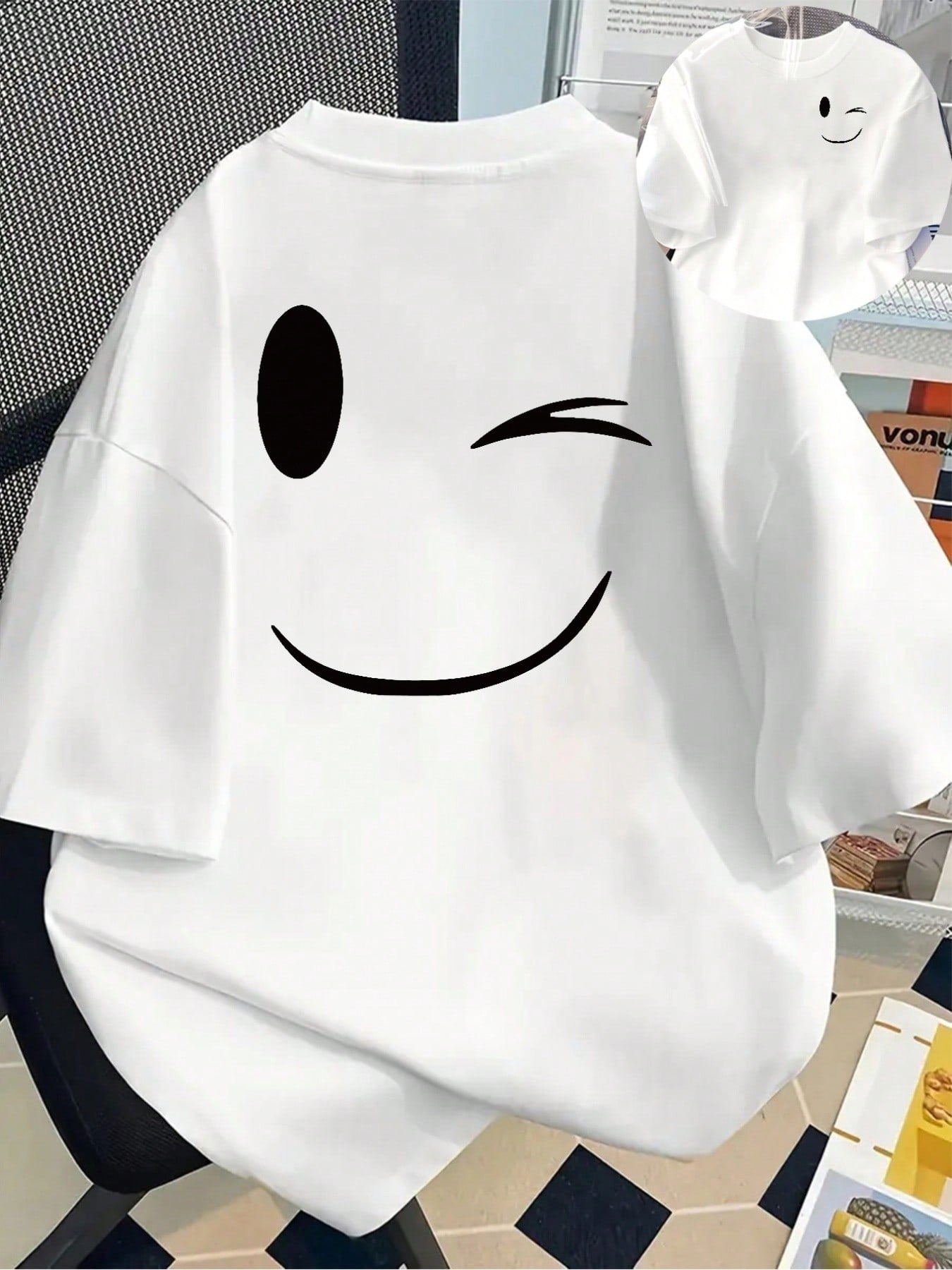 Front And Back Printed Short-Sleeve T-Shirt- Winking And Smiling Expressions- A Spring And Summer Printed T-Shirt For Women, Your Best Choice!
