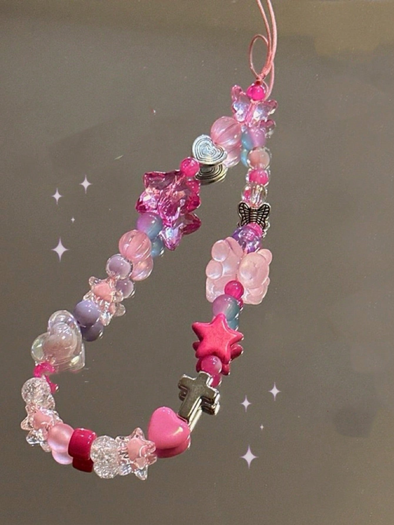 Handmade Cool Y2K Girl Star Beaded Phone Chain, American Retro Ins Millennium Camera CCD Lanyard Gifts For Mother, Family, Friends, Birthday, Holiday Phone Charm