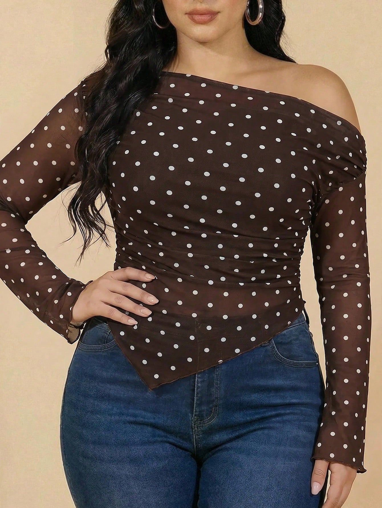 Modelyn Plus Size Polka Dot Print Asymmetric T-Shirt