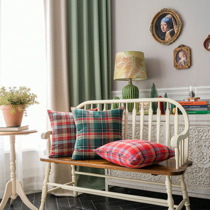 1/2/5pcs Red Classic Plaid Woven Pillow Covers, Living Room Sofa Decorative Pillowcases, Bedroom Bay Window Garden Lounge Chair Cushion, Cafe Decor, Christmas Holiday Atmosphere Decoration (Pillow Ins