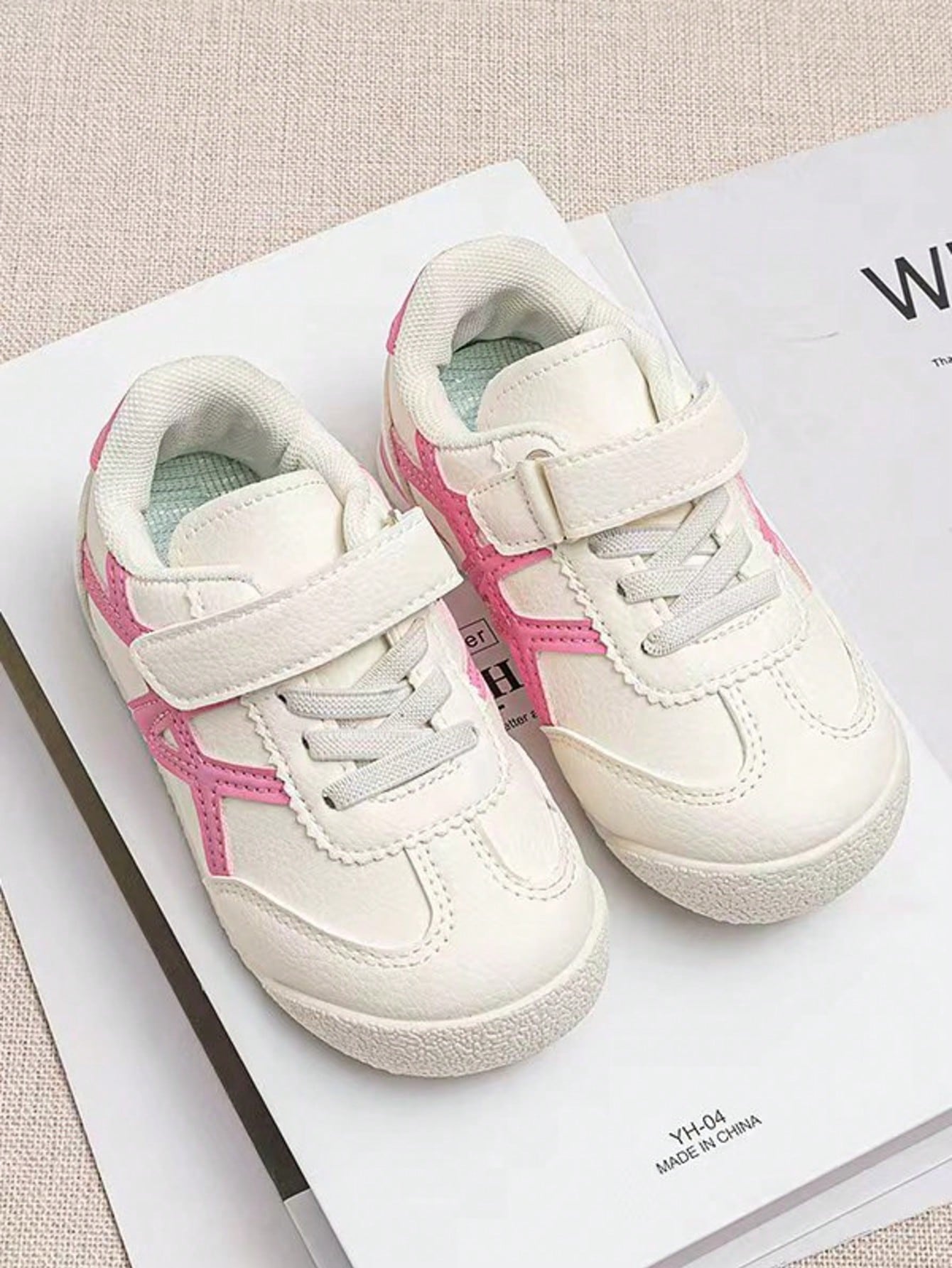 1 Pair Kids Outdoor Classic Fashion Versatile Casual Sports Shoes Baby Walking Shoes