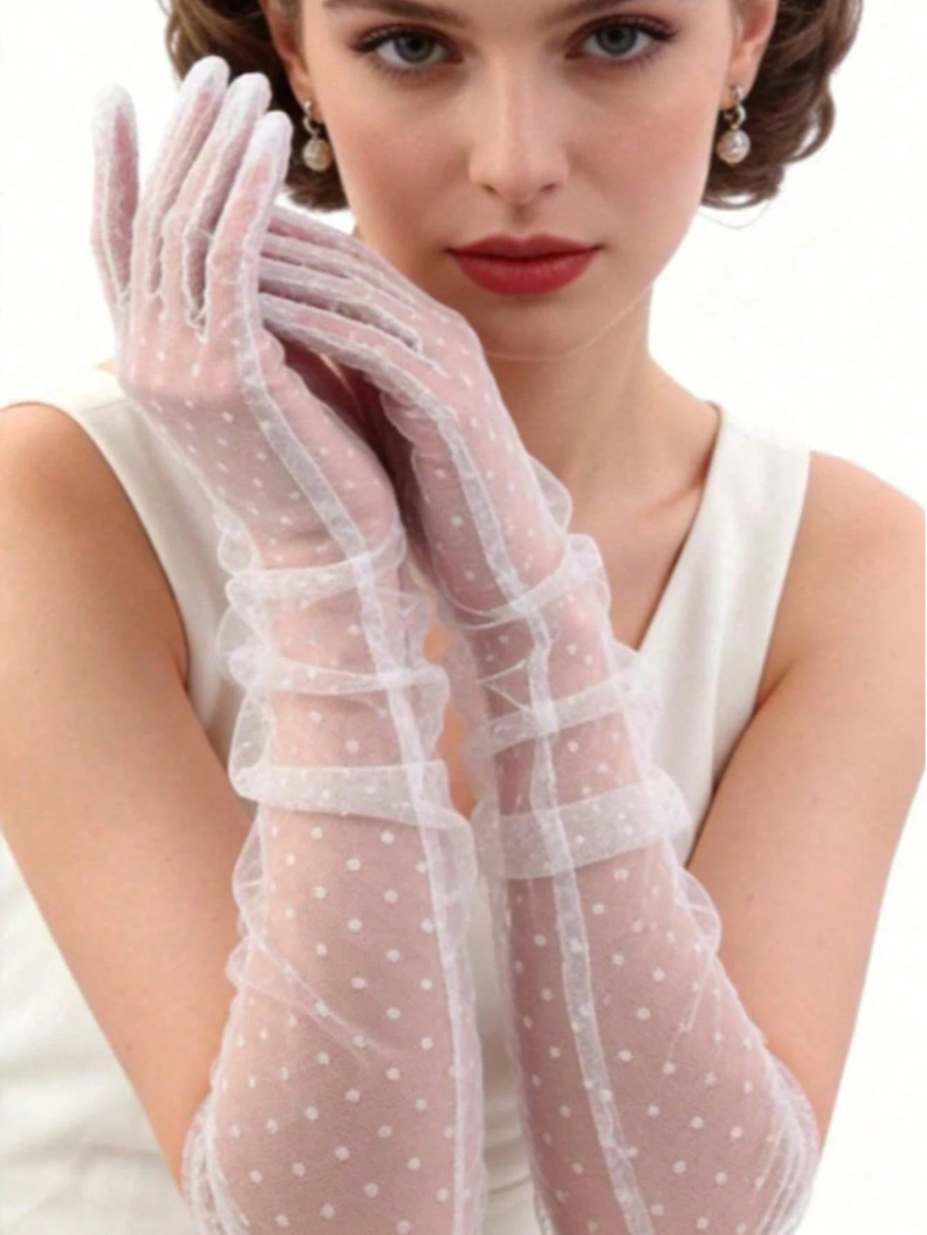 1 Pair Women's Sexy Lace Mesh Polka Dot Breathable Sleeves, Suitable For Attending Balls, Parties, Nightclubs, Weddings, And Daily Wear