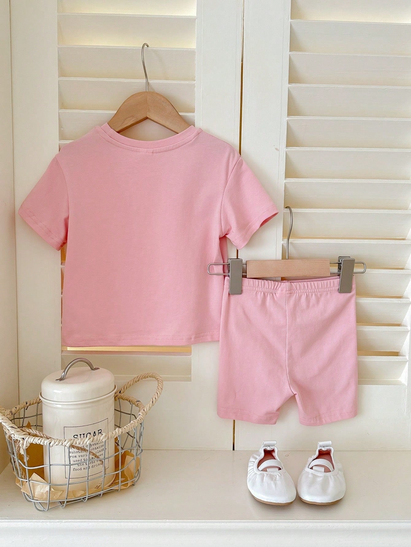 1 Set Baby Girl Casual Minimalist Letter Print Short Sleeve Tee & Shorts, Suitable For Summer, 95% Cotton
