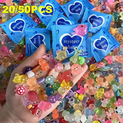 10/20/30/40/50pcs Glow-In-The-Dark 3D Animal Toys Mystery Gift Pack- Unique DIY Crafts And Party Favors (Random)