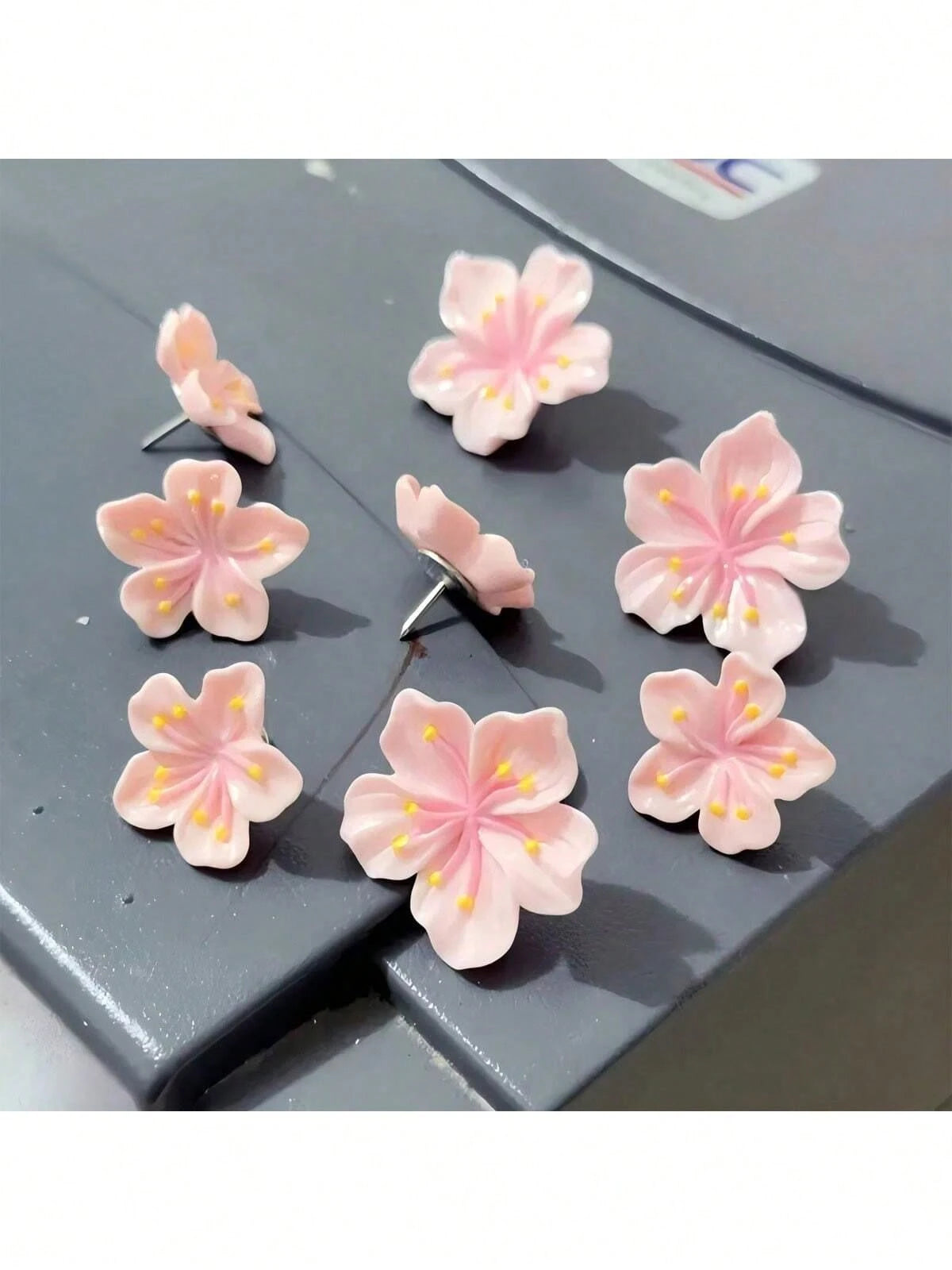 10pcs/20pcs/30pcs Pink Floral Push Pins- Decorative Flower Head Pins, Suitable For Cork Board, Photos, Wall Maps And School Supplies