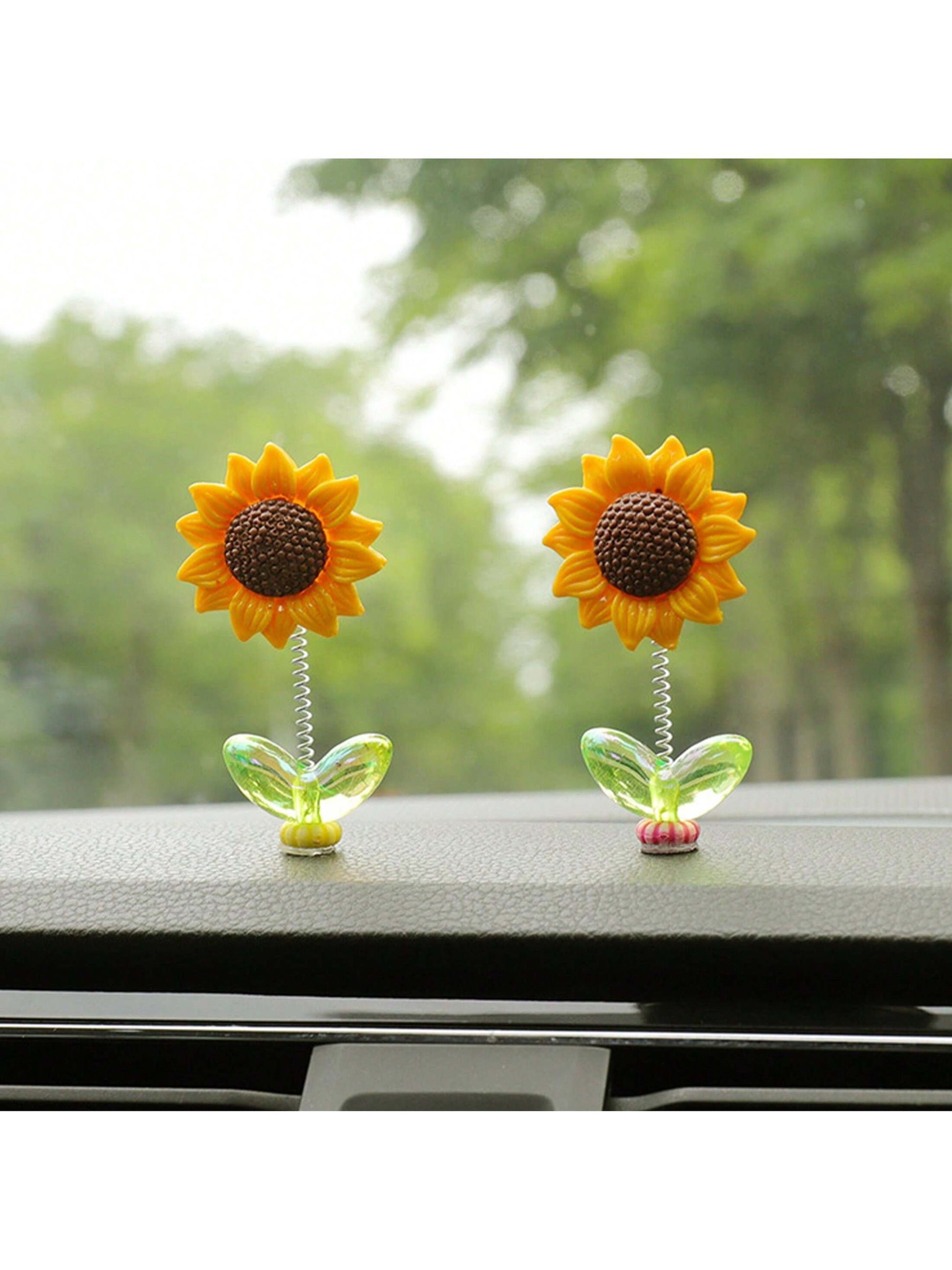 1pc/2pcs/3pcs/4pcs/5pcs Cute Shaking Sunflower Car Ornament Healing Flower Car Center Console Rearview Mirror Decoration