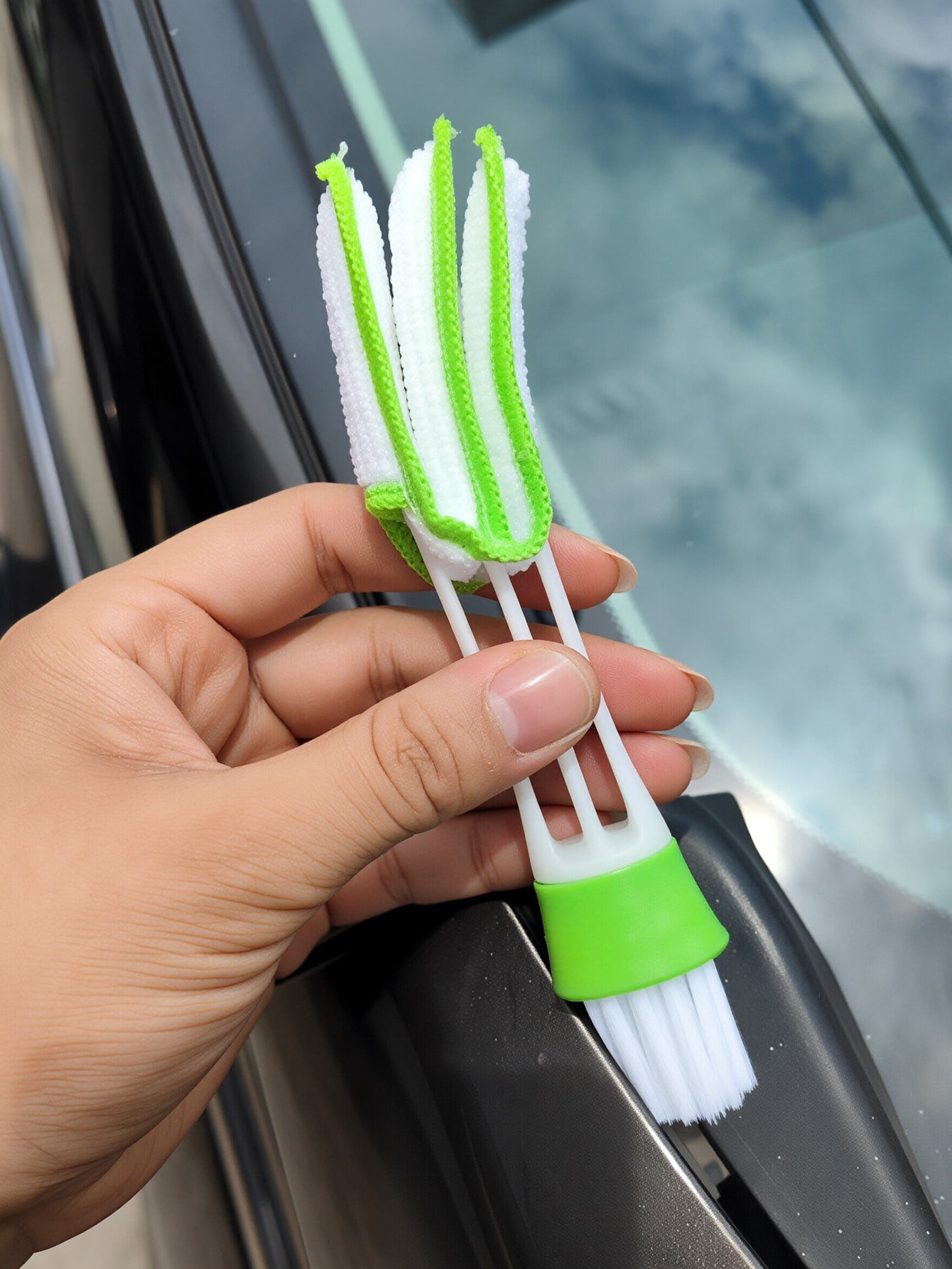 1pc/2pcs Car Air Vent Cleaning Brush- Soft Bristle Interior Dusting Brush, Car Interior Cleaning Tool, Car Accessories