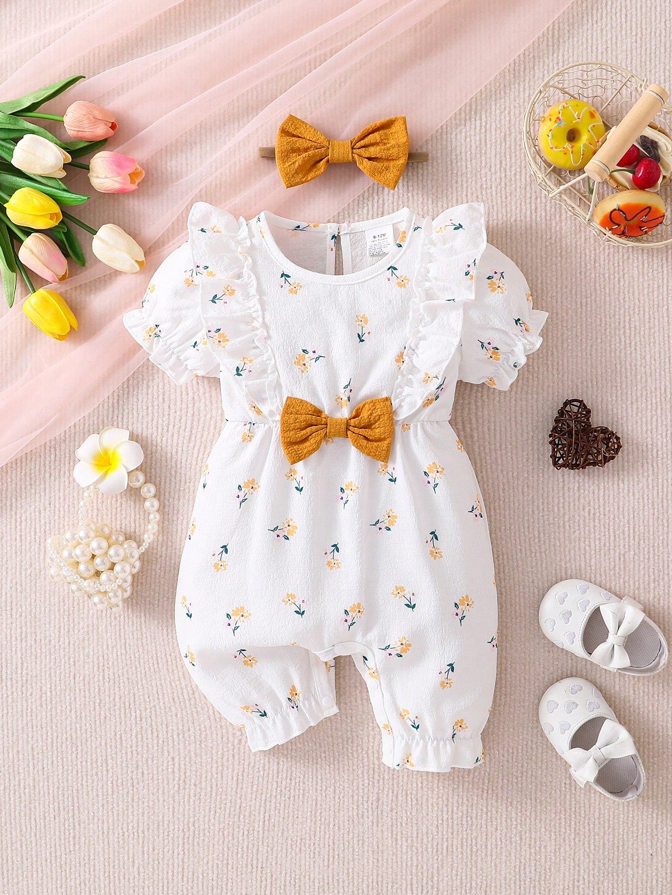 1pc Baby Girls' Summer Romper, Short Sleeve Ruffled Waist Bodysuit, Ditsy Floral Puff Sleeve Bodysuit, Soft Floral Pattern Baby Girl Outfit, Suitable For Outdoor, Casual, Party, Holiday Gift, 1st Birt