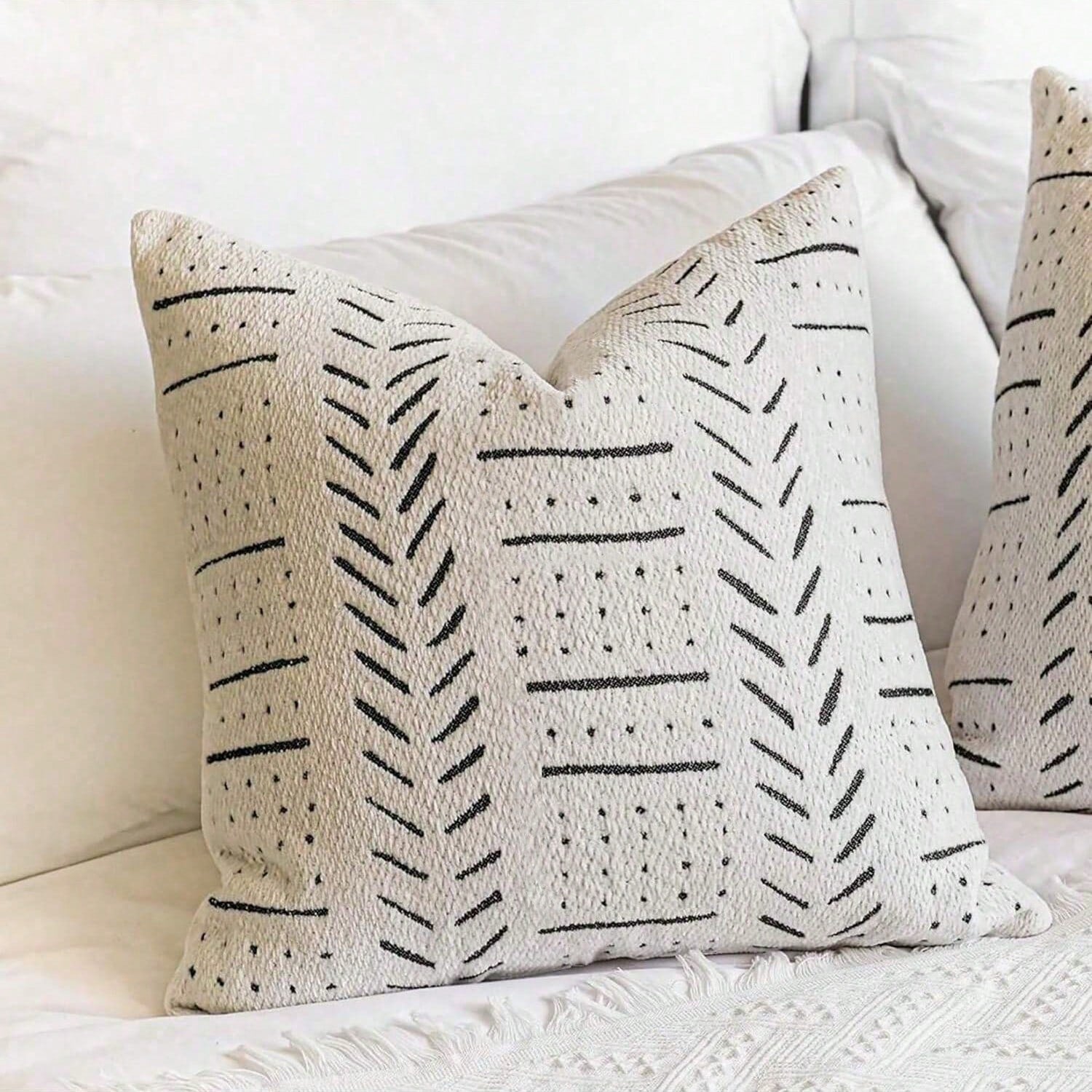 1pc Bohemian Style Geometric Pattern Cushion Cover (Without Insert), Soft Chenille Decorative Pillow Sham Suitable For Sofa, Bed, Living Room Home Decor, Year-Round
