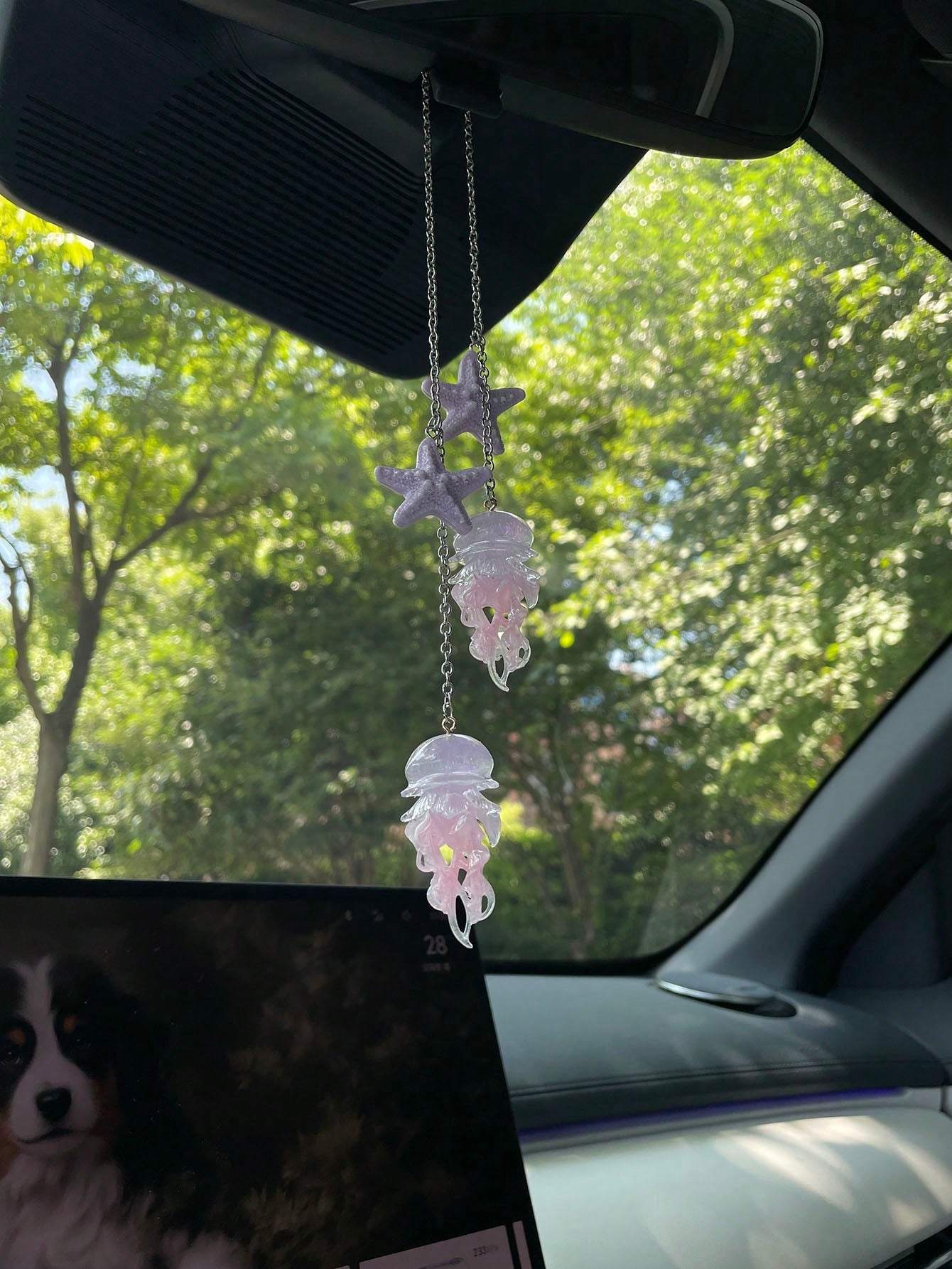 1pc Colorful Starfish Firefly Jellyfish Car Rearview Mirror Hanging Ornament, Sweet Glittery Jellyfish Pendant Car Charm, Personalized Elegant Minimalist Realistic Starfish Pendant Car Rearview Mirror