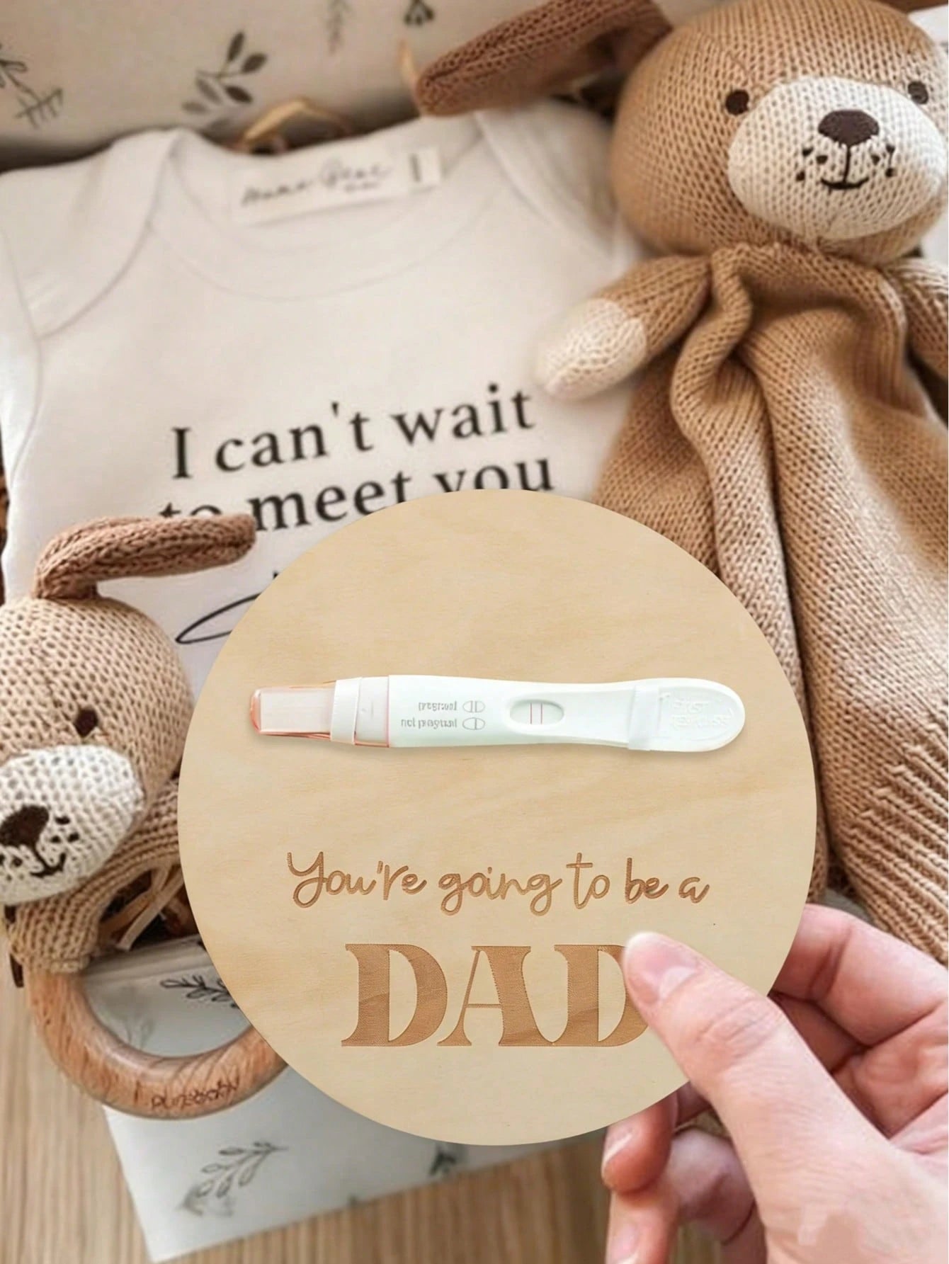 1pc Creative Baby Surprise Announcement, Pregnancy Reveal Wooden Plaque For Husband, "You're Going To Be A Dad" Wooden Board, Round Keepsake, Natural Wood, Suitable For New Parents And Baby Shower, Gi