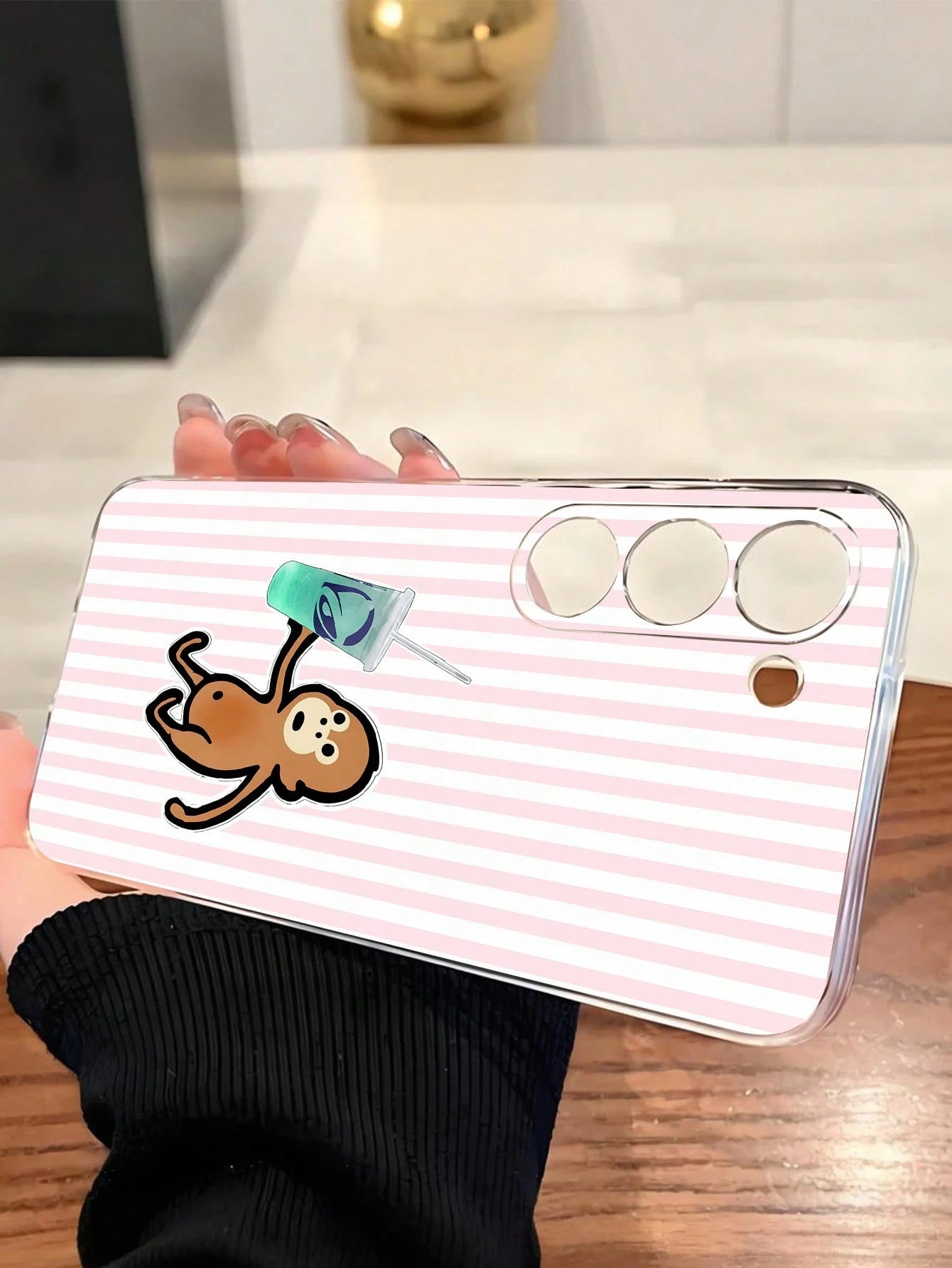 1pc Creative Striped Drinking Milk Tea Playful Monkey Transparent Soft Protective Case Compatible With Huawei Honor, Galaxy A04e/12/A13/A14/A34/A50/A52/A53/A54/S21/S22/S23/S24/S25/S25Ultra/S25FE/S26/S