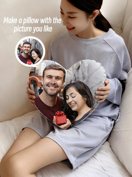 1pc Customized Heart-Shaped Throw Pillow, You Can Make Your Favorite Photo (Family Photo/Selfie/Pet Photo/Friends Group Photo/Party Photo) Into A Personalized Pillow, Suitable For Home Decor, Holiday