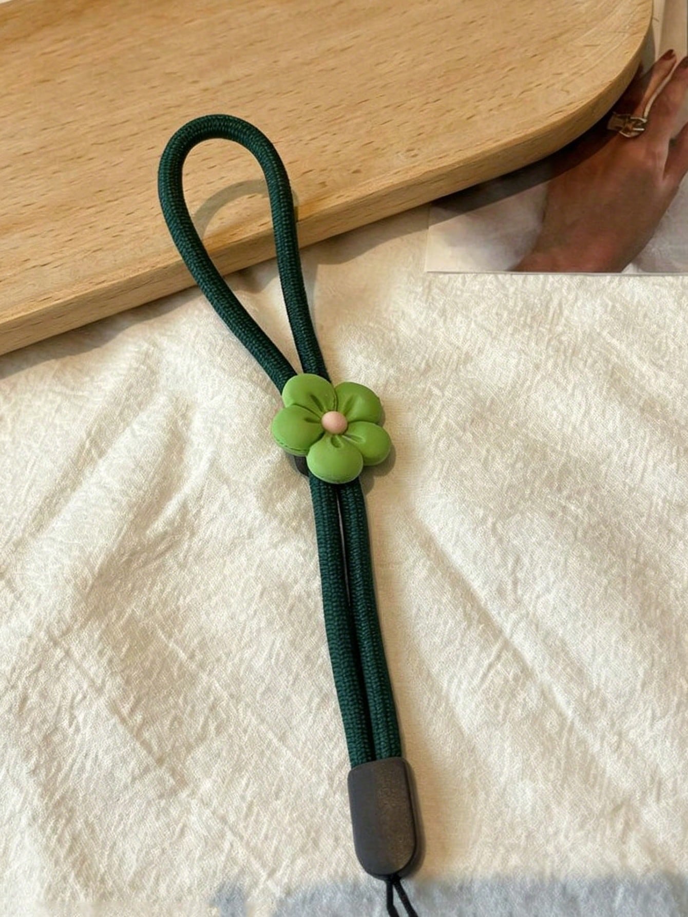 1pc Cute 3D Flower Phone Lanyard Wrist Strap Anti-Lost Phone Rope Macaron Color Soft Braided Wristband USB Drive Key Wrist Rope Pendant