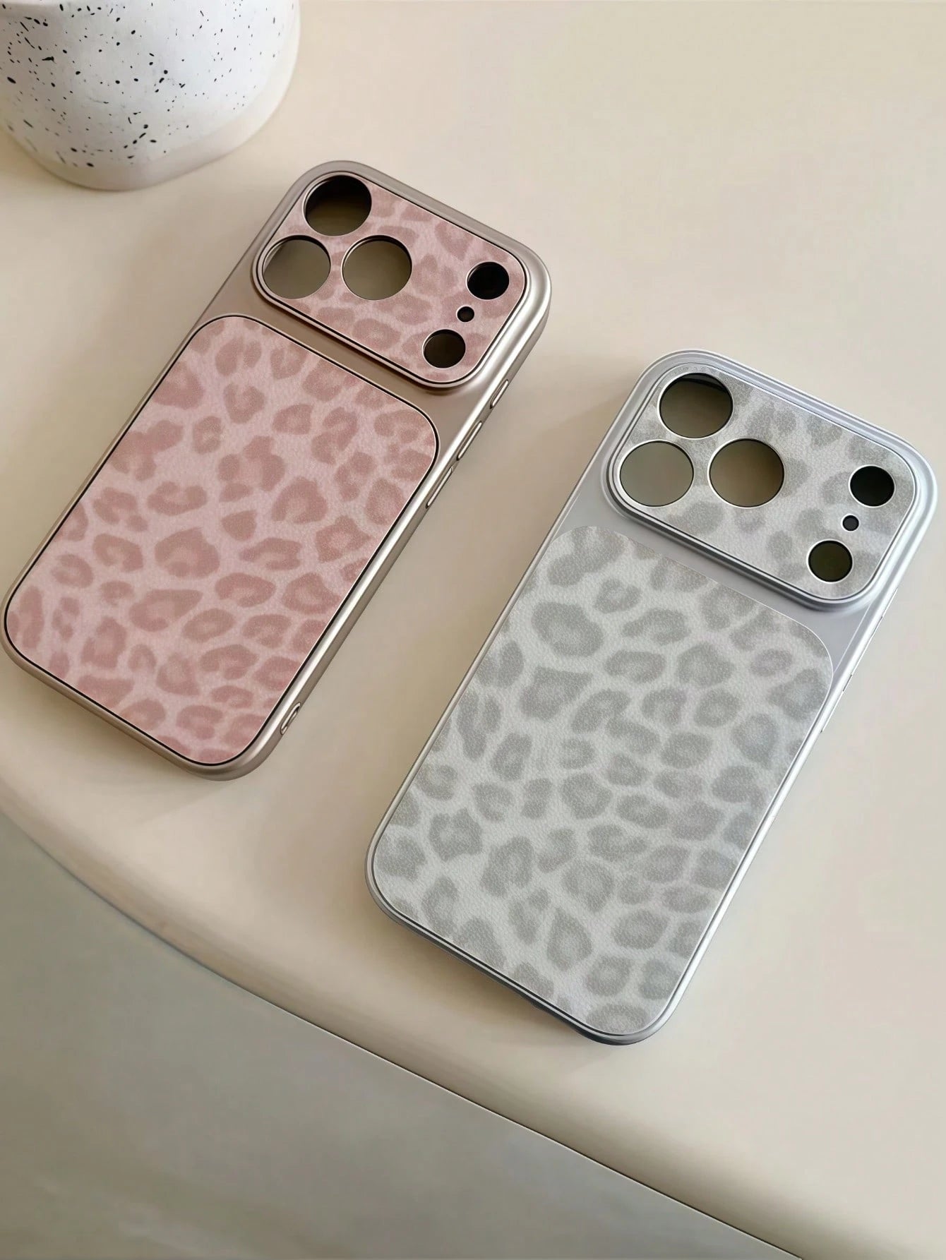 1pc Fashion Leopard Print Spray Painted TPU Full Coverage Phone Case Compatible With Apple 17 Pro Max/16 Pro Max/15 Pro Max/14 Pro Max/13 Pro Max/12 Pro Max/11 Pro Max/Galaxy S26 S25 S24 Ultra S24 Plu