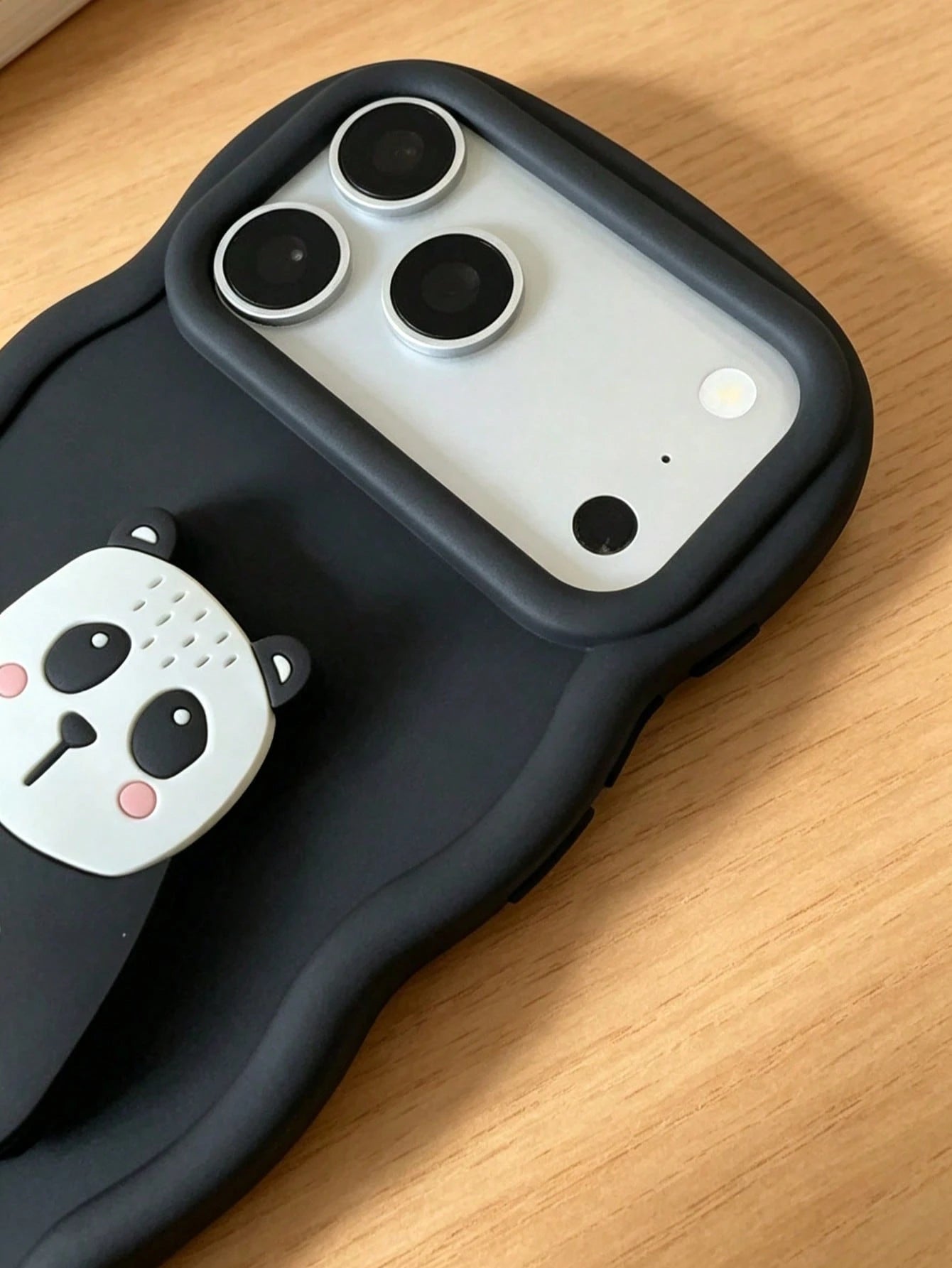 1pc Foldable Panda Stand Phone Case [International Version Not Local Version] For Galaxy S26, S25, S24, S24Plus/S24+, S24Ultra, S24FE, S22, S23 Compatible With Iphone 11/11 Pro/11 Pro Max/12/12 Pro/12
