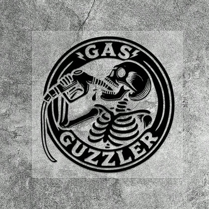 1pc Funny Retro Skull Drinking Oil Halloween Car Gas Tank Cap Sticker GAS GUZZLER Personalized American Motorcycle Sticker For Car Truck Van Fuel Tank Decoration Vinyl Waterproof Sun-Proof