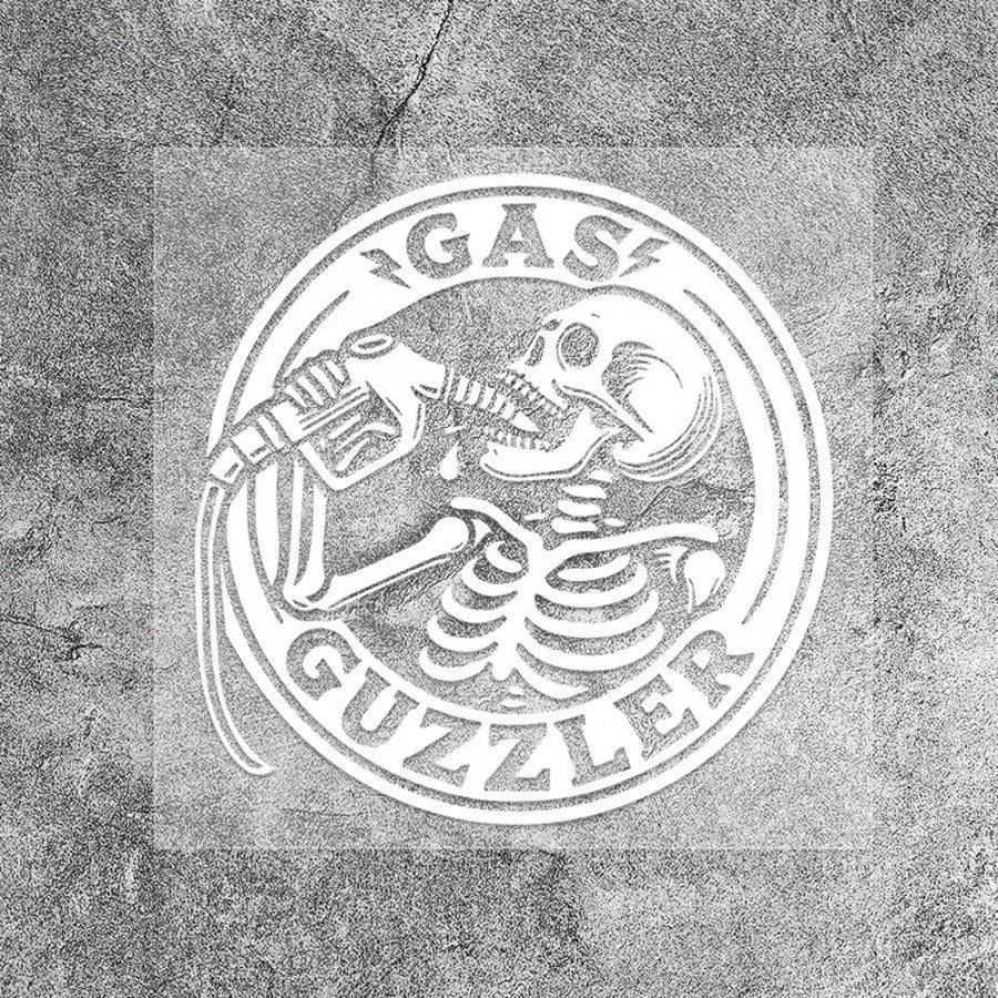 1pc Funny Retro Skull Drinking Oil Halloween Car Gas Tank Cap Sticker GAS GUZZLER Personalized American Motorcycle Sticker For Car Truck Van Fuel Tank Decoration Vinyl Waterproof Sun-Proof