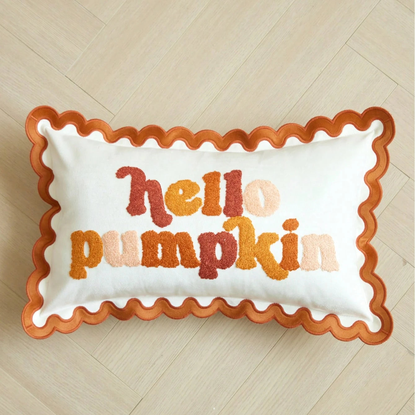 1pc Halloween Thanksgiving Ruffle Edge Letter 3D Plush Towel Hello Pumpkin Embroidered Pillowcase, Suitable For Bedroom, Living Room, Sofa, Daily Use, Party And Various Occasions