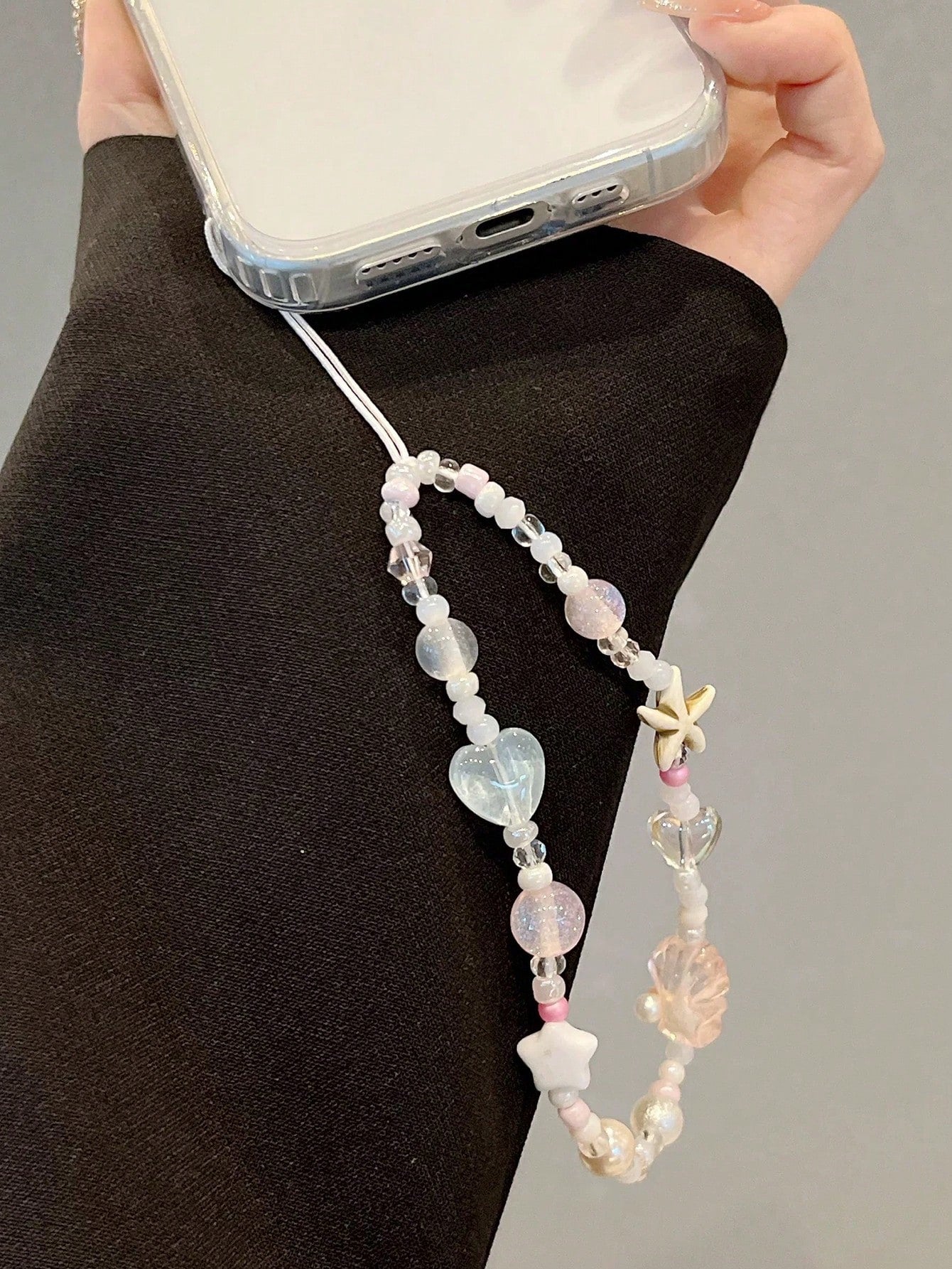 1pc Ins Style Heart & Starfish Phone Charm, Handmade Beaded Accessory, Phone Pendant, Phone Lanyard, Camera Anti-Lost Chain, Travel Phone Strap, Bag Charm, Keychain, Compatible With Apple Pro, Holiday