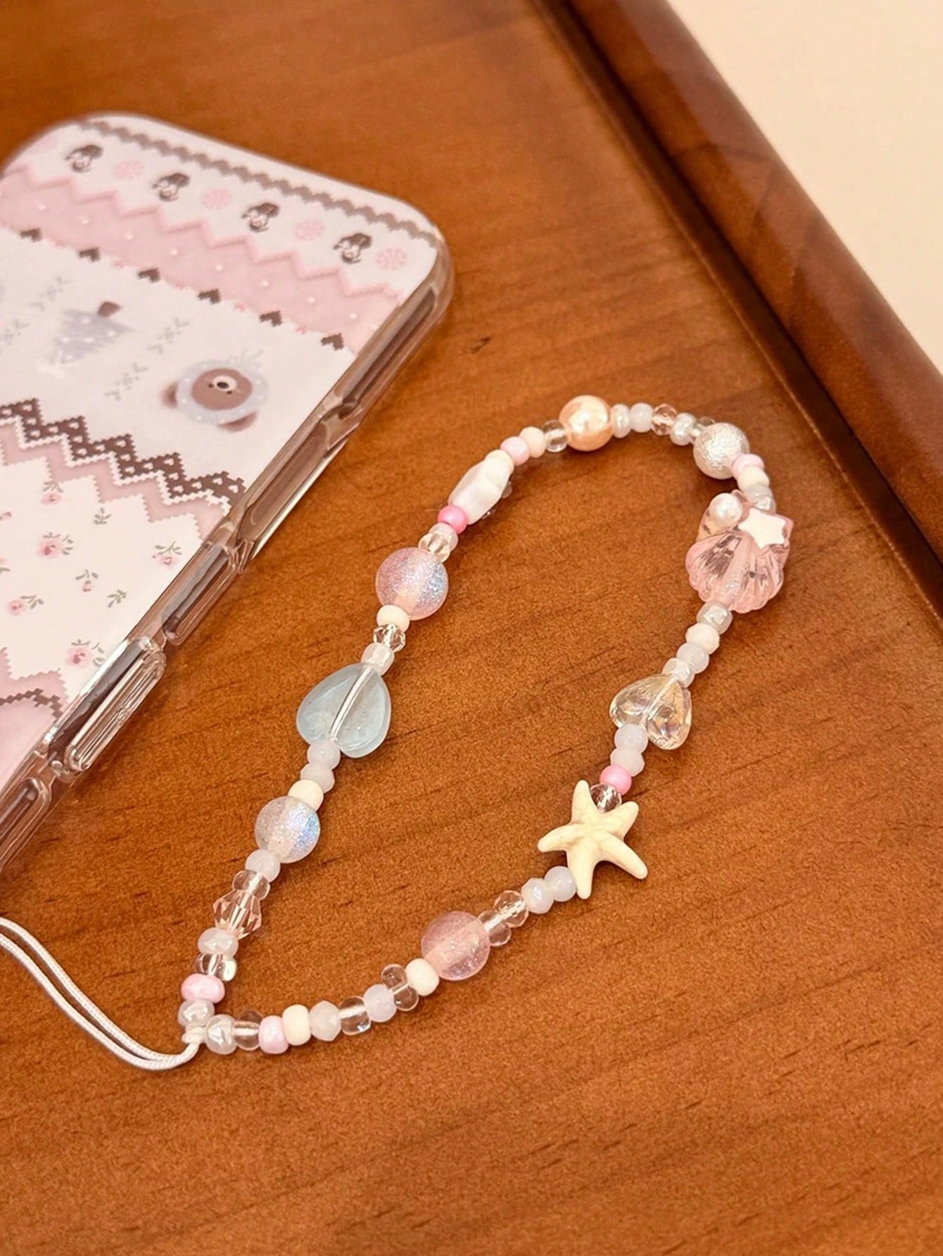 1pc Ins Style Heart & Starfish Phone Charm, Handmade Beaded Accessory, Phone Pendant, Phone Lanyard, Camera Anti-Lost Chain, Travel Phone Strap, Bag Charm, Keychain, Compatible With Apple Pro, Holiday