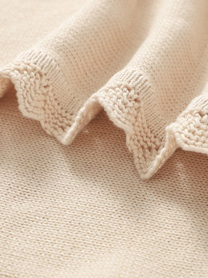 1pc Knitted Baby Blanket, Floral Embroidery & Wavy Hem, Soft Minimalist Style, Suitable For Stroller, All Seasons, Valentine's Day Gift