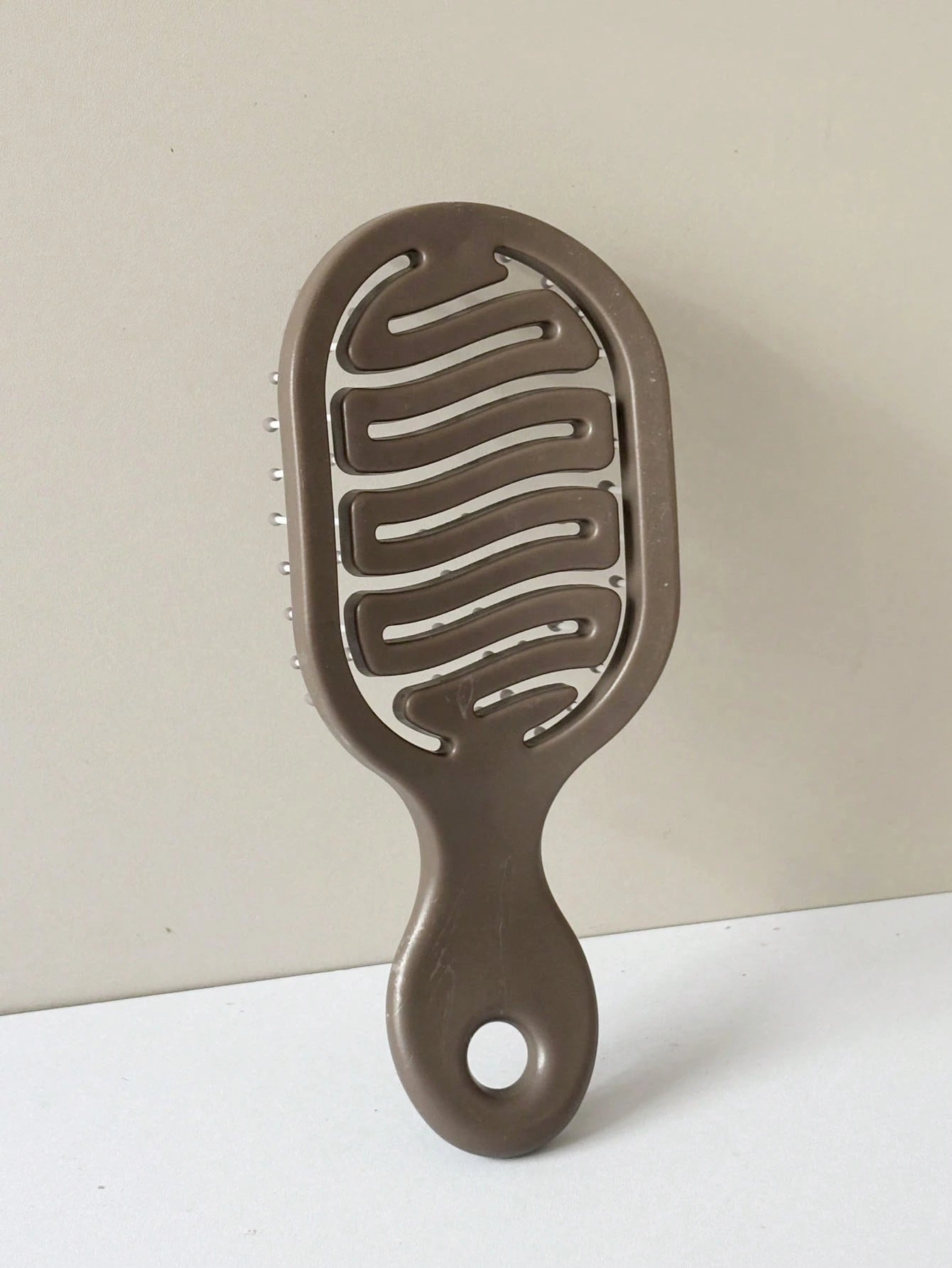 1pc Mini Size Brown Hollow Design Comb, Wet & Dry Portable Comb, Essential Summer Travel Item For Women (With Hole At Bottom For DIY Decoration)