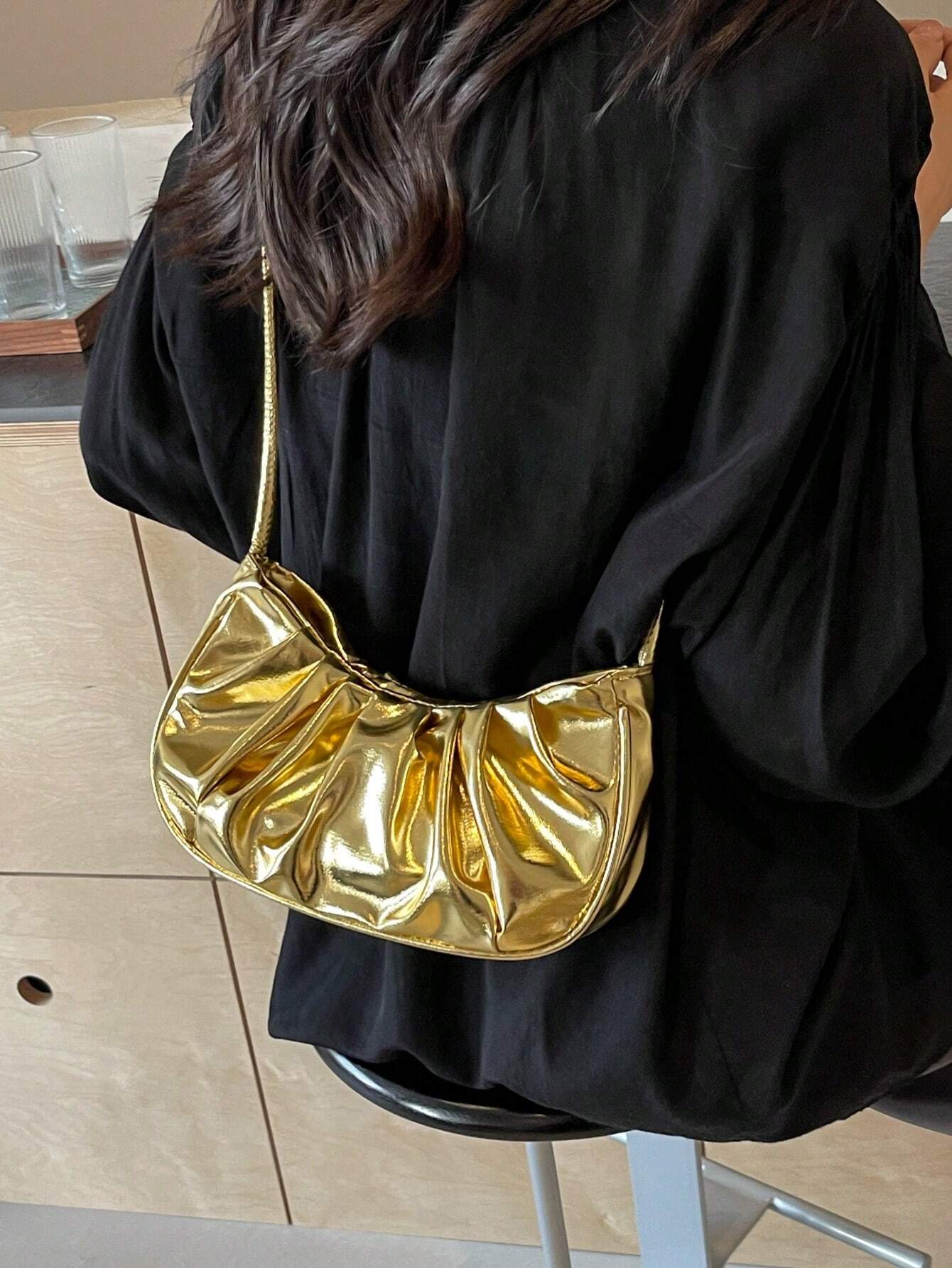 1pc Mini Solid Color Glossy PU Leather Cloud-Shaped Ruched Bag, Fashionable & Elegant Crescent Moon Shoulder Bag For Women