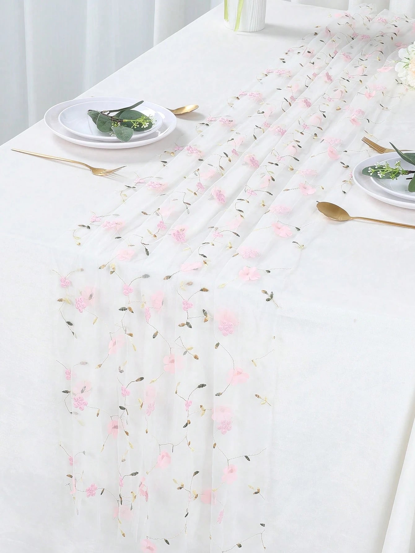 1pc Pink Floral Embroidered Mesh Table Runner, Wildflower Tulle Tablecloth, 180*70cm Vintage Tulle Tablecloth, Baby Shower Decoration, 1st Birthday Party Decoration, Newborn Party Decoration, Dining T