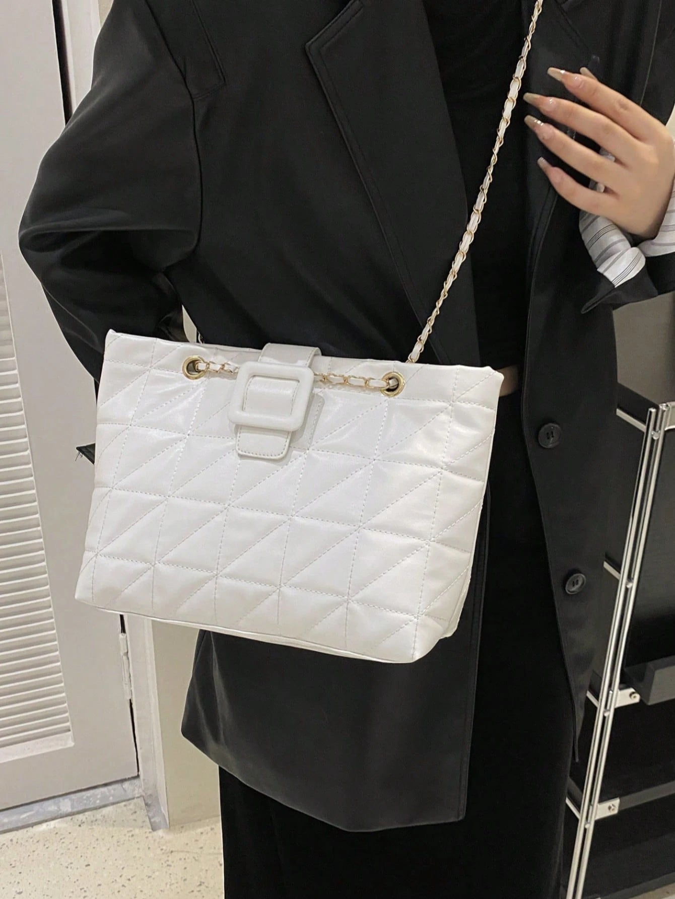1pc Quilted PU Large Capacity Snap Closure Fashion Women's Shoulder Tote Bag Suitable For Spring/Summer Daily Shopping/Commuting