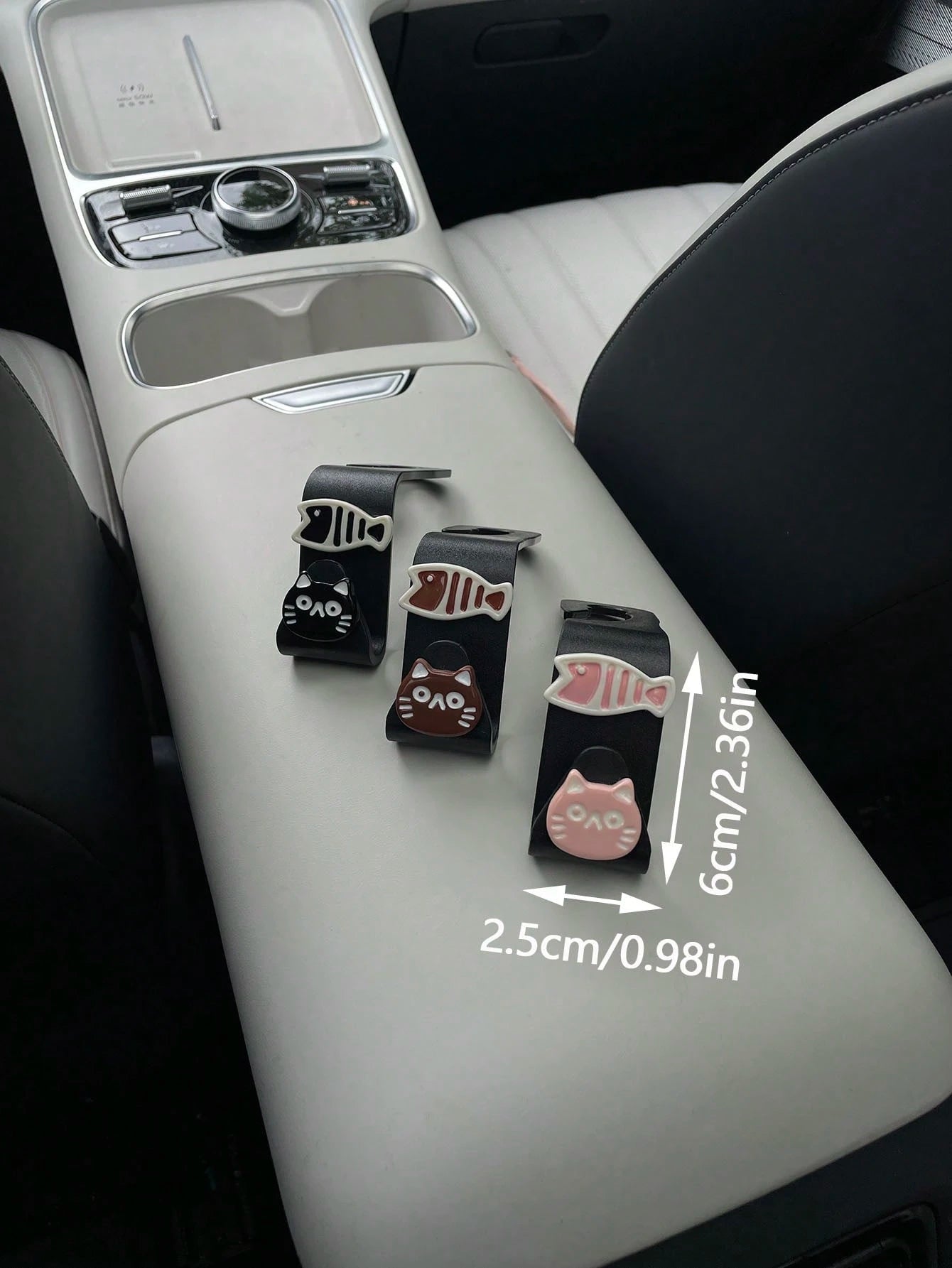 1pc Resin Cat And Fish Car Hook, Hidden Cartoon Cat And Fish 7-Shaped Car Hook For Rear Seat, DIY Resin Decorative Patch Cream Glue Accessory, Multi-Functional Hanging Hook For Rear Seat, Car Interior