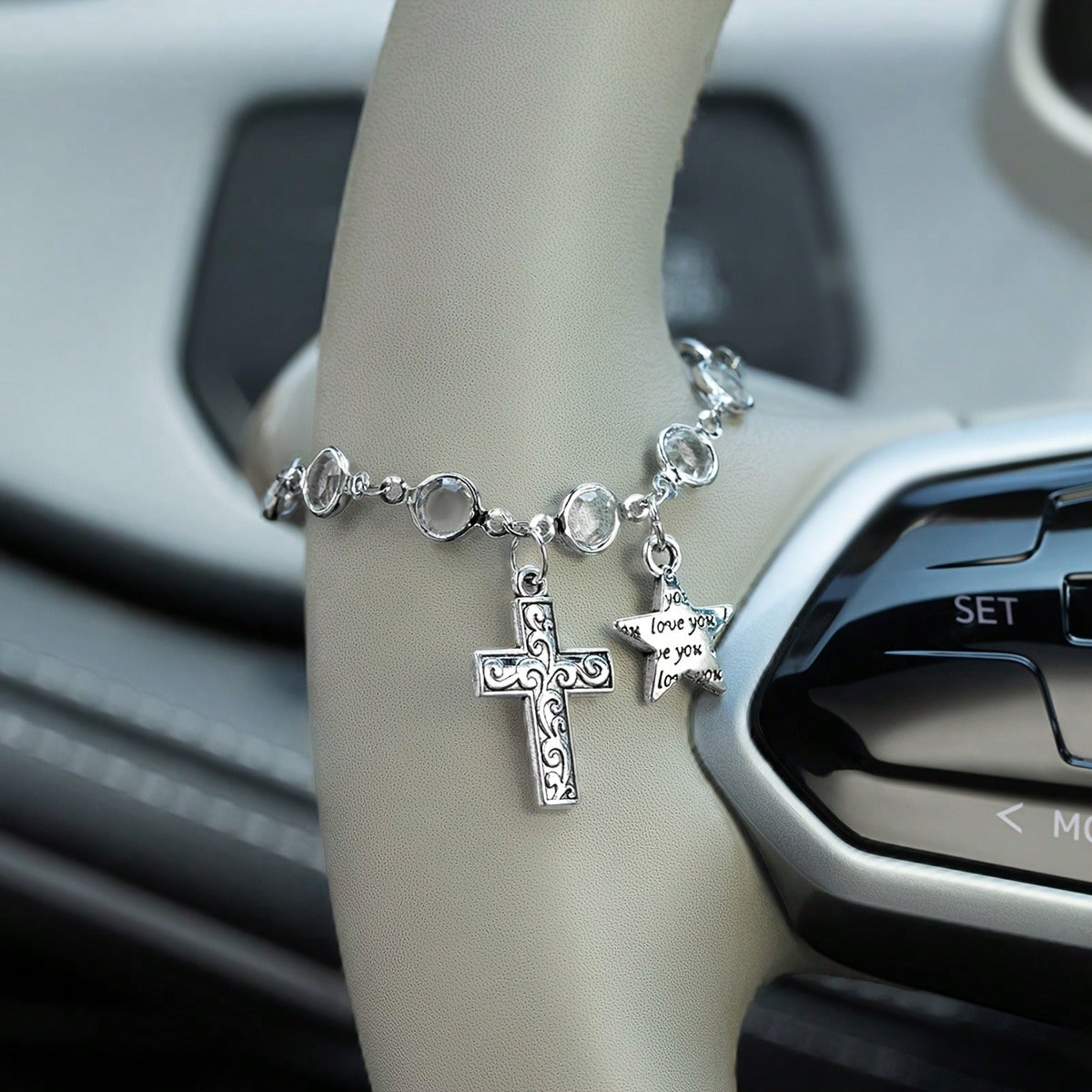 1pc Rhinestone Crystal Cross & Star Steering Wheel Pendant, Adjustable Car Interior Hanging Chain, Rearview Mirror Charm, Handbag/Backpack Accessory, Silver/Gold Women & Teen Girls Accessory, Back To