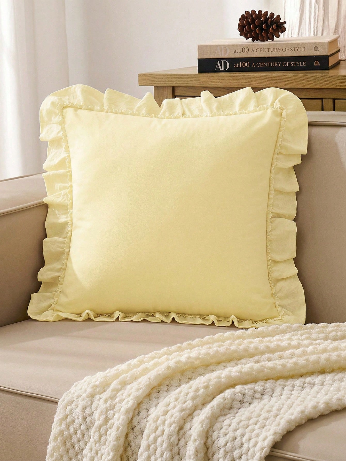 1pc Romantic French Ruffle Quilted Envelope Pillow Cover (Pillow Insert Not Included), Fashionable Romantic Decorative Throw Pillow Case Suitable For Bedroom/Dorm/Sofa, Gift For Couples & Friends. Mac