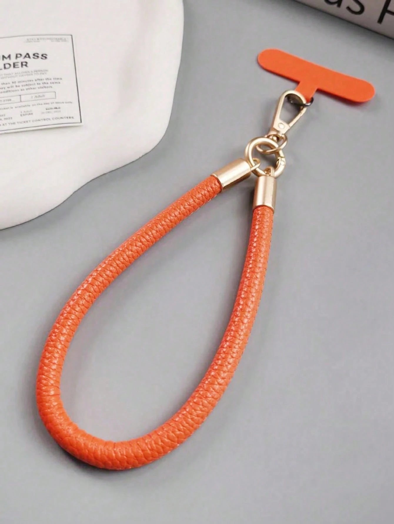1PC Short Litchi Texture Phone Lanyard With Metal Buckle, Luxury Brand Litchi Texture Wrist Strap, High-End Minimalist Solid Color Anti-Lost Short Rope, Elegant Lady Style Strap Pendant Card Holder Pa