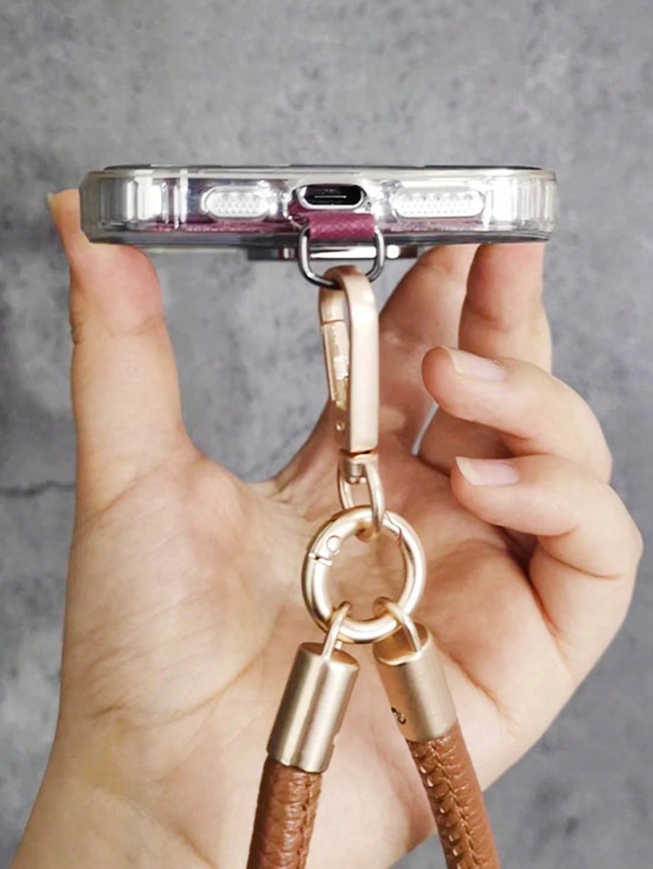 1PC Short Litchi Texture Phone Lanyard With Metal Buckle, Luxury Brand Litchi Texture Wrist Strap, High-End Minimalist Solid Color Anti-Lost Short Rope, Elegant Lady Style Strap Pendant Card Holder Pa
