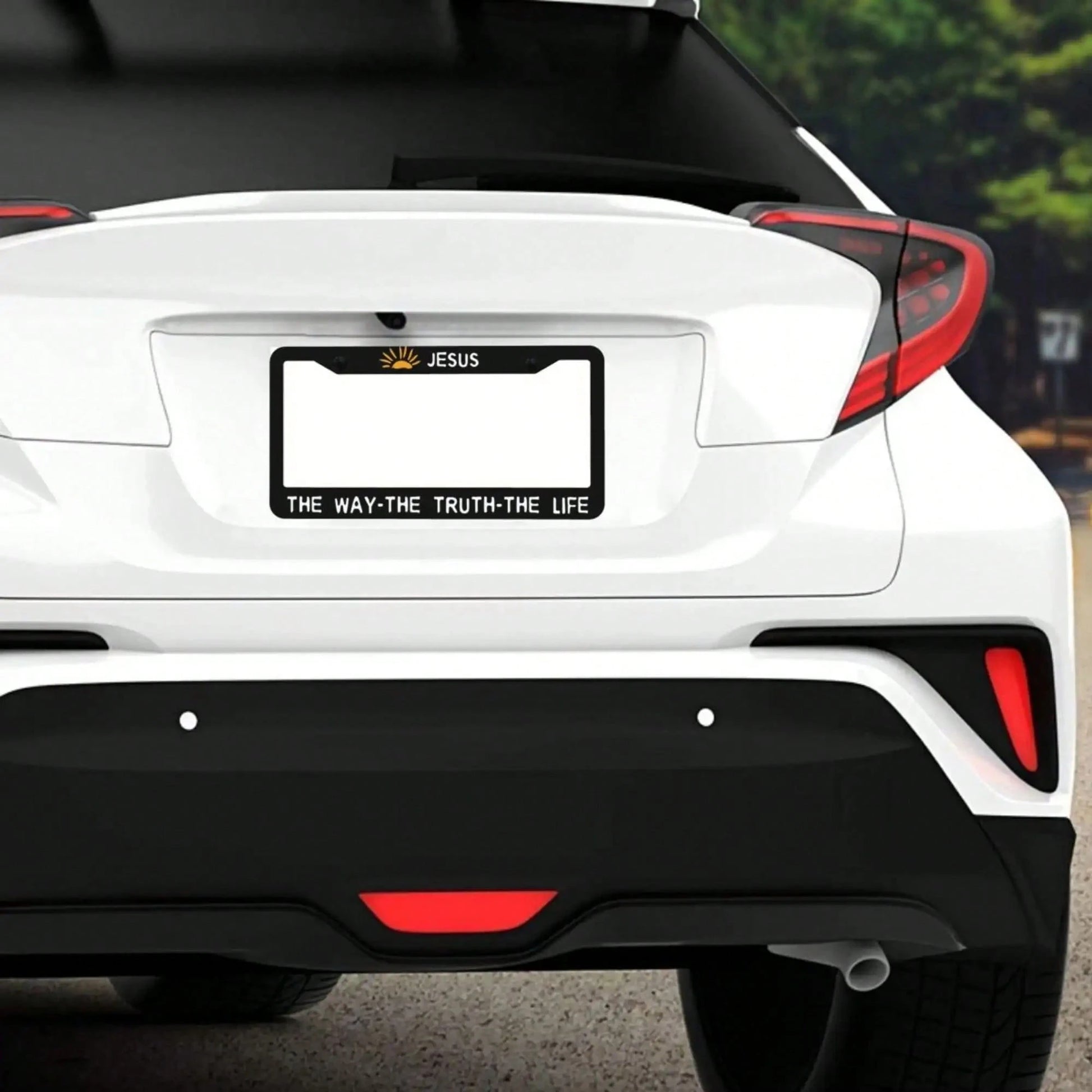 1pc Silly Goose License Plate Frame- Cute Duck Car Decoration With Silly Goose Text- Easy Installation- Fit, Trucks, SUVs, Motorcycles- Lightweight, Durable- Car Lovers, Vehicle Accessory, Playfu