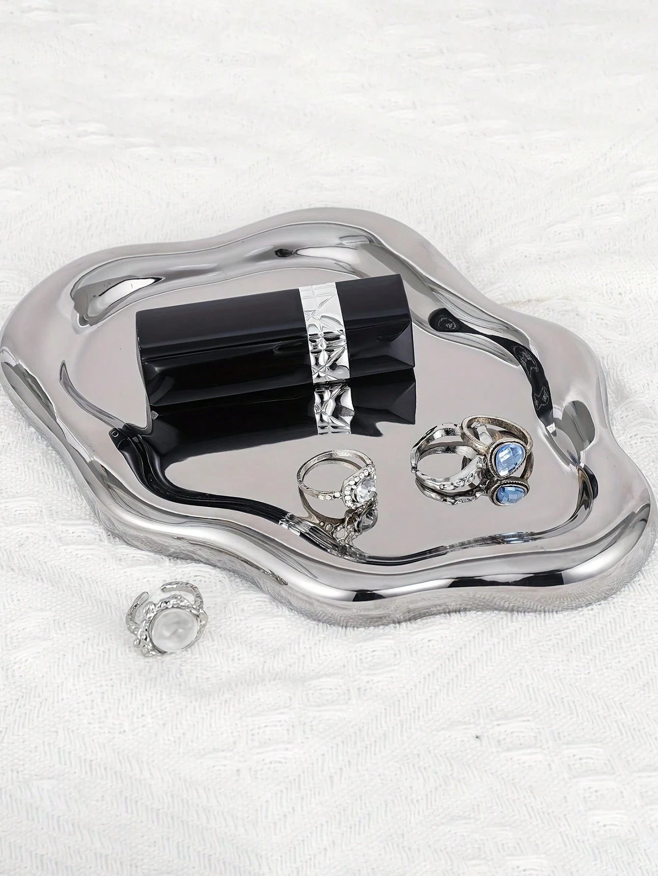 1pc Silver Cloud Tray, Single Layer Luxury Jewelry Storage, High-End Perfume Display, Entryway Key Holder, Home Decor For Bedroom, Living Room, Office,Bedroom Room Decor,Back To School