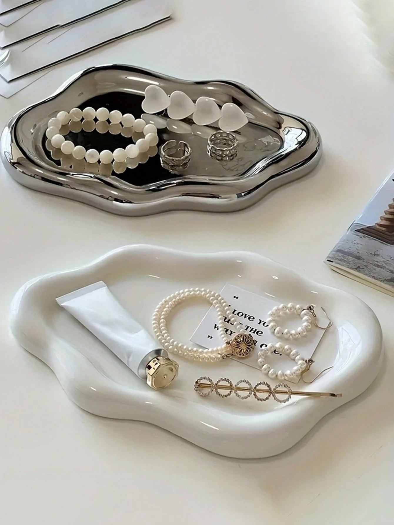 1pc Silver Cloud Tray, Single Layer Luxury Jewelry Storage, High-End Perfume Display, Entryway Key Holder, Home Decor For Bedroom, Living Room, Office,Bedroom Room Decor,Back To School