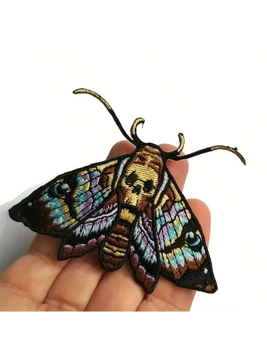 1pc Simple Moth Embroidery Patch, Casual Everyday Wear