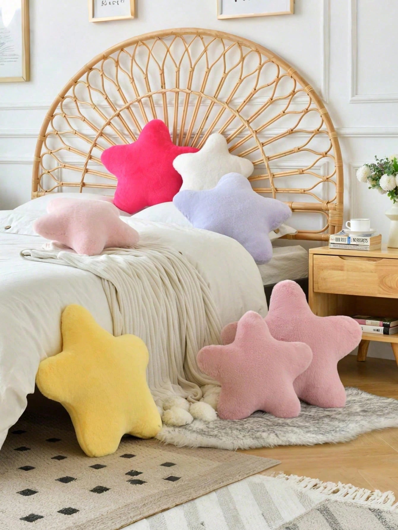 1pc Star Shaped Plush Pillow, Bed Sofa Decorative Star Pillow, Star Shaped Plush Floor Mat, Suitable For Room Decor, Soft Cute Comfortable Sofa Bedroom Cushion, Bedroom Decor Room Decor Outdoor Pillow