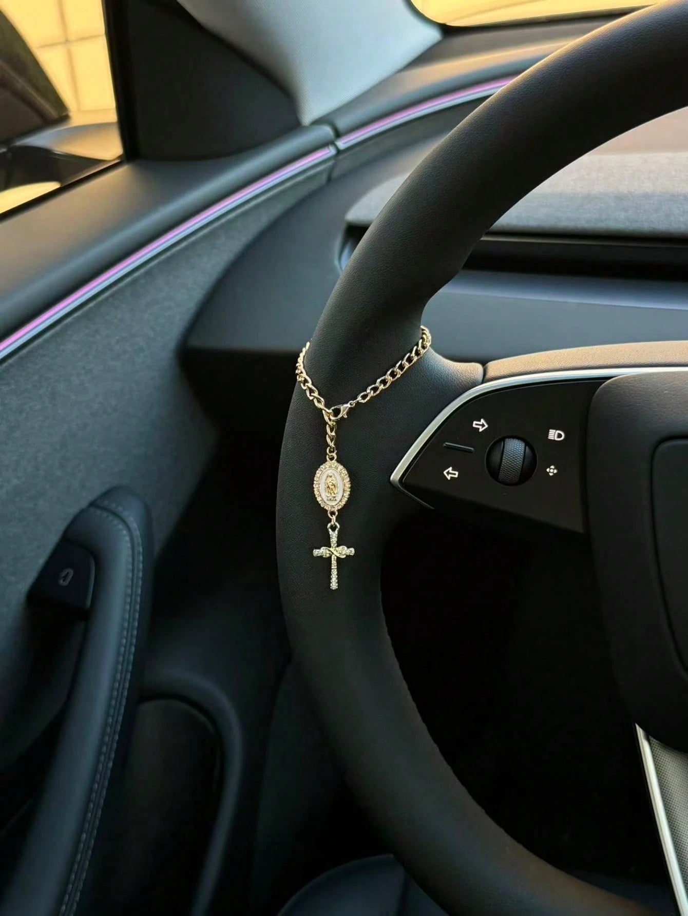 1pc Steering Wheel Decor, 15cm Adjustable Length, Minimalist, Cute, Creative Rosary Bead Car Pendant Accessory, Unique Fashion Car Hanging Decoration
