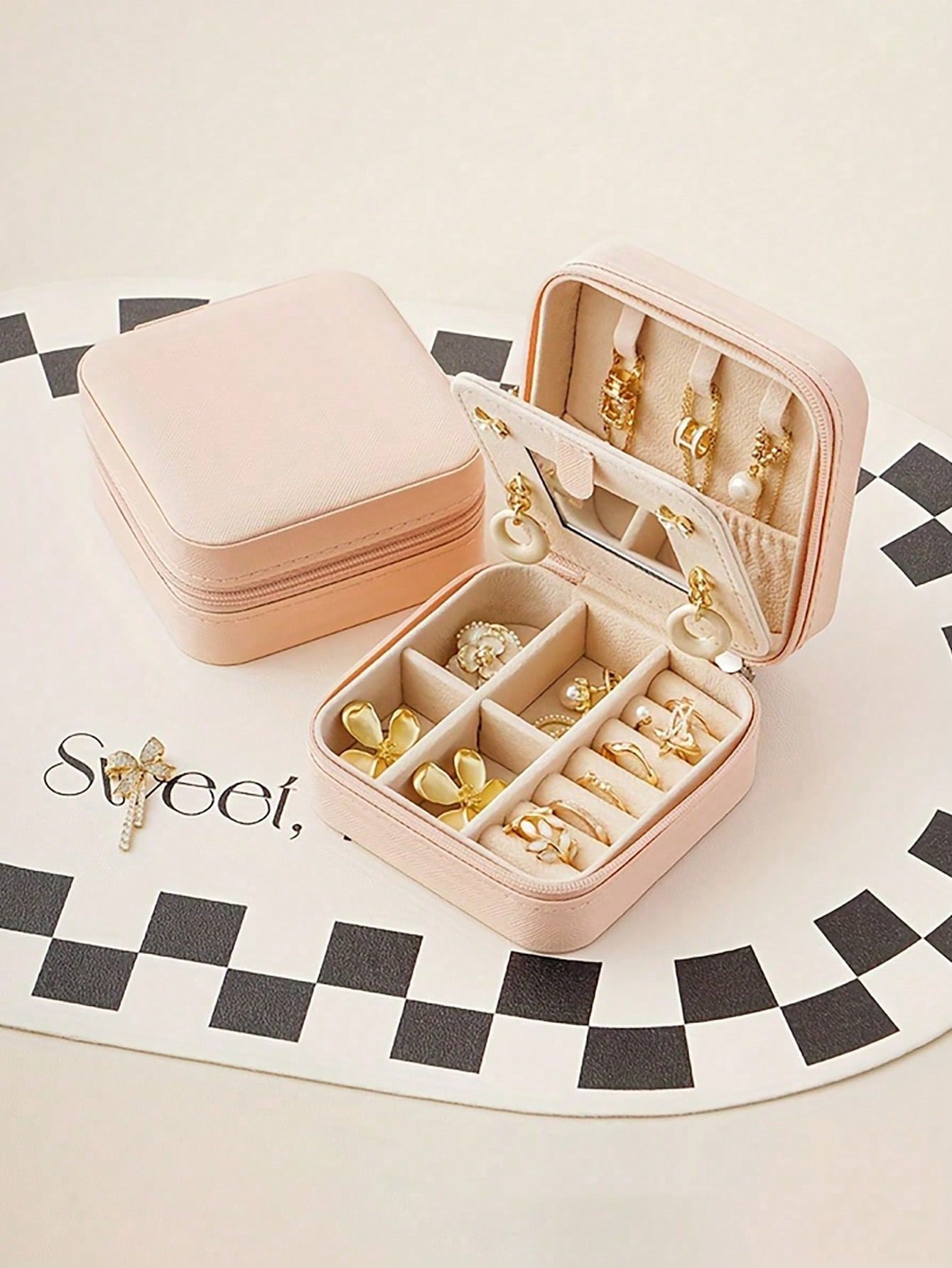1pc Travel Jewelry Box, Mini Jewelry Organizer With Mirror For Necklaces & Earrings, Pink Travel Essential, Women's Gift, Large Capacity, Portable Jewelry Storage Case