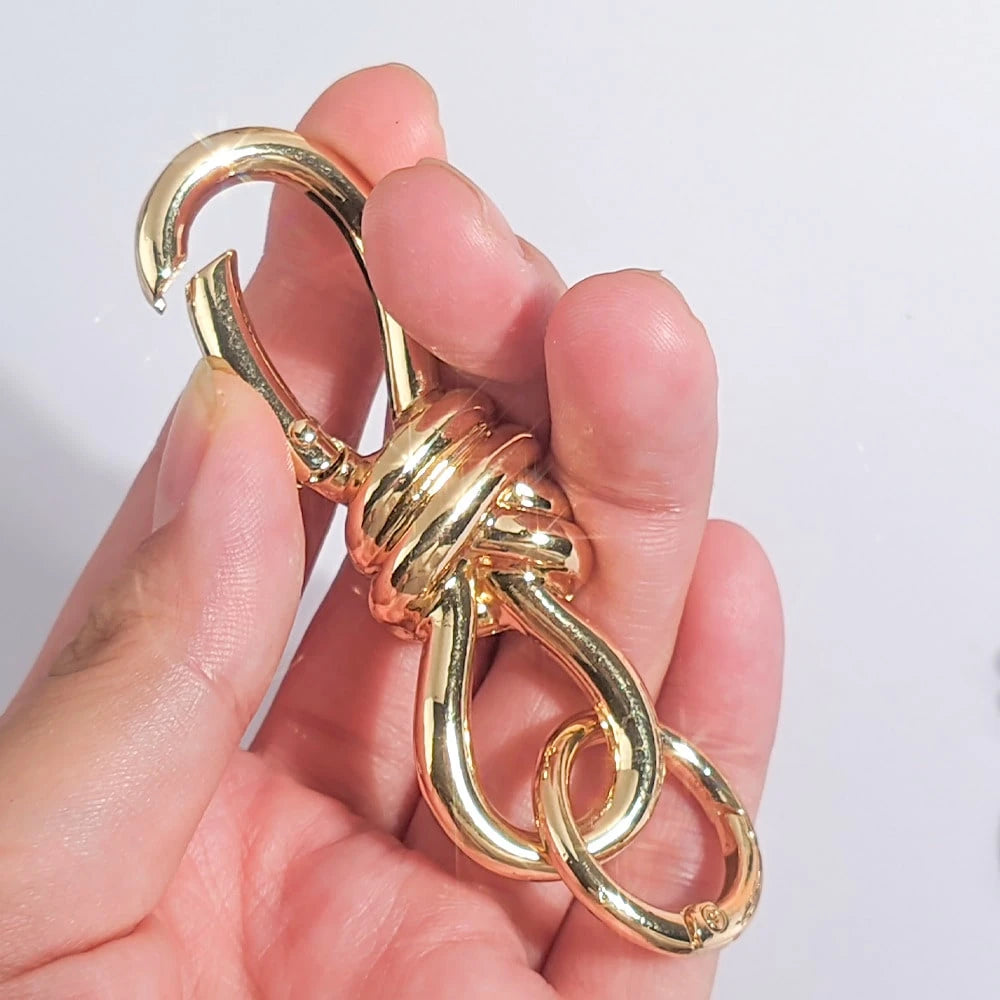 1pc Twisted Knot Bag Charm Keychain, D-Ring Keychain- High Quality Luxury Handbag Accessory, Perfect For Adding Style To Your Bag, Daily Use