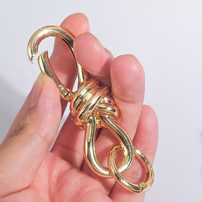 1pc Twisted Knot Bag Charm Keychain, D-Ring Keychain- High Quality Luxury Handbag Accessory, Perfect For Adding Style To Your Bag, Daily Use
