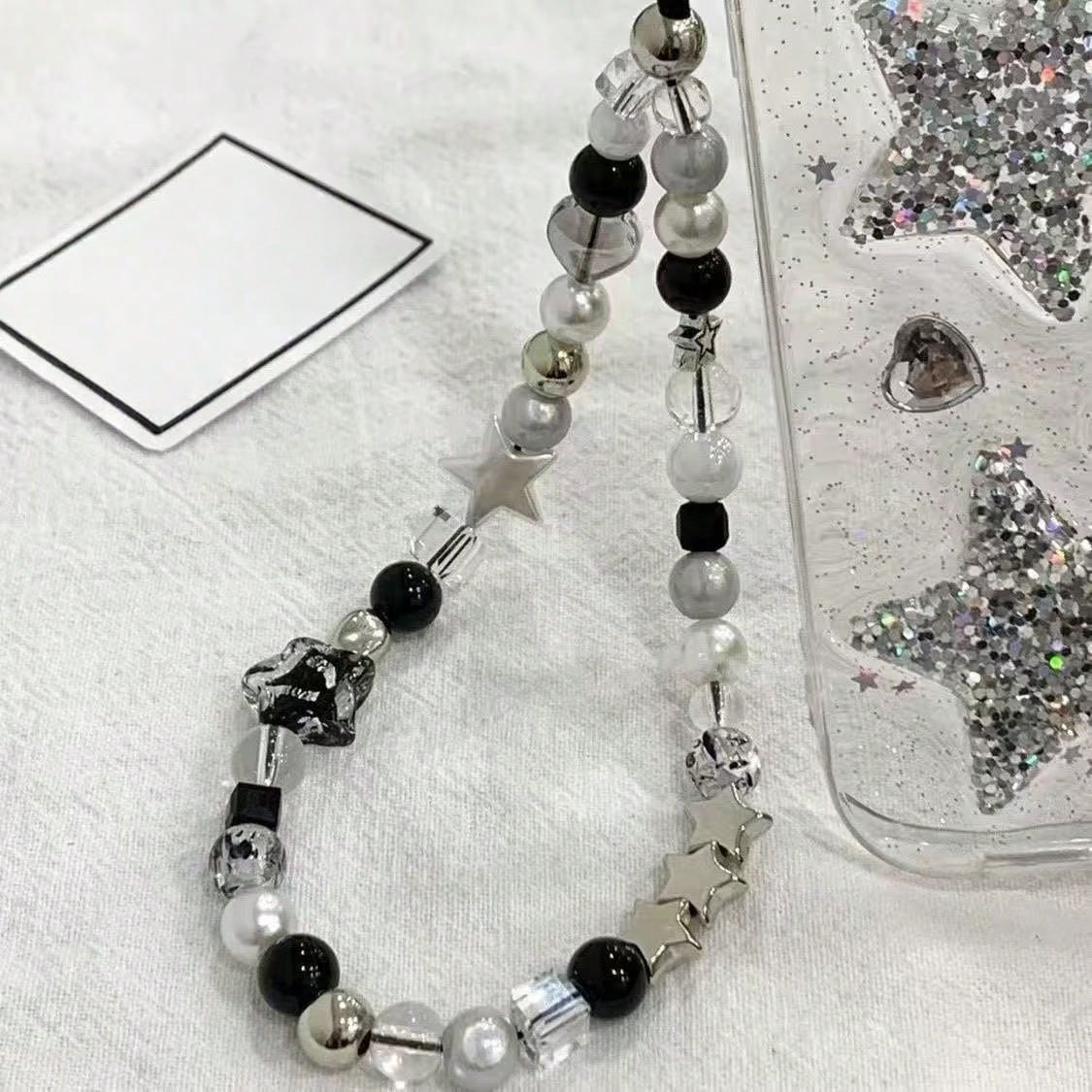 1pc Unisex Black & White Minimalist Portable Multifunctional Phone Lanyard, Bag Charm, Daily Accessory- Autumn New Arrival, Suitable For All Year Round