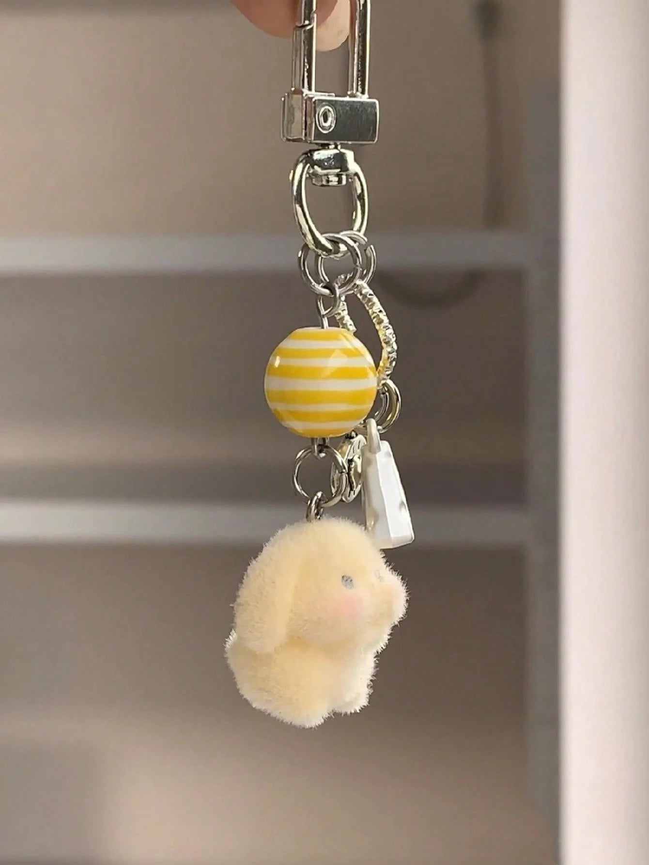 1pc Unisex Flocked Puppy Keychain, Cute Star Hollow Bone Pendant Accessory Bag Charm