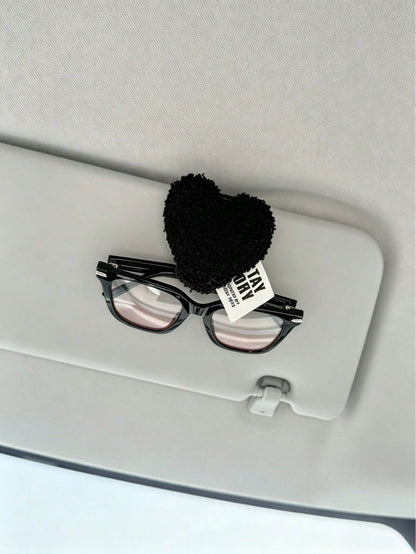 1pc Universal Car Glasses Clip, Fashion Glasses Clip With Cute Heart Pattern, Plush Material, Car Glasses Holder, Interior Decor, Glasses Storage Rack, Car Accessories